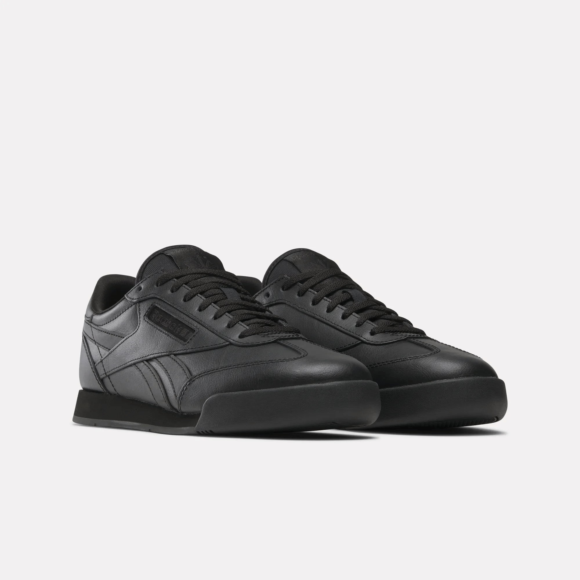 Reebok Campio Xt Men's Running Shoes - Black & White Athletic Sneakers for Jogging, Gym & Casual Wear - Model 118380