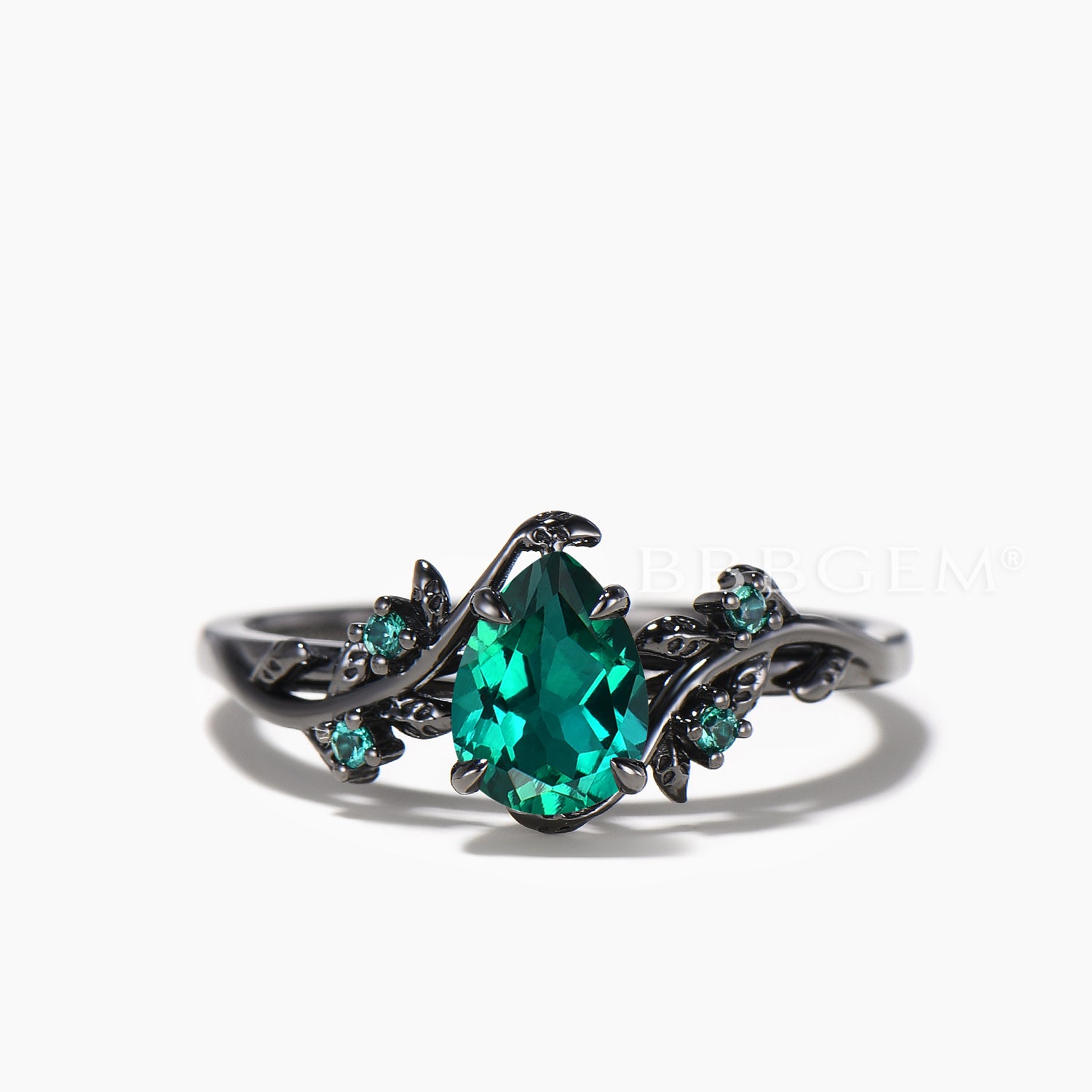 1.25ct Teardrop Cut Natural Green Emerald Leaf Bridal Ring Set in Black Gold – Nature-Inspired Wedding Jewelry for Engagement, Anniversary & Boho Bridal Style