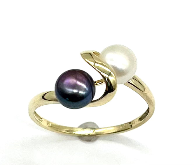 Elegant White & Black Pearl Bypass Ring for Women - Dainty Pearl Stacking Ring, Minimalist Jewelry Gift for Her - Perfect for Weddings, Anniversaries & Everyday Wear