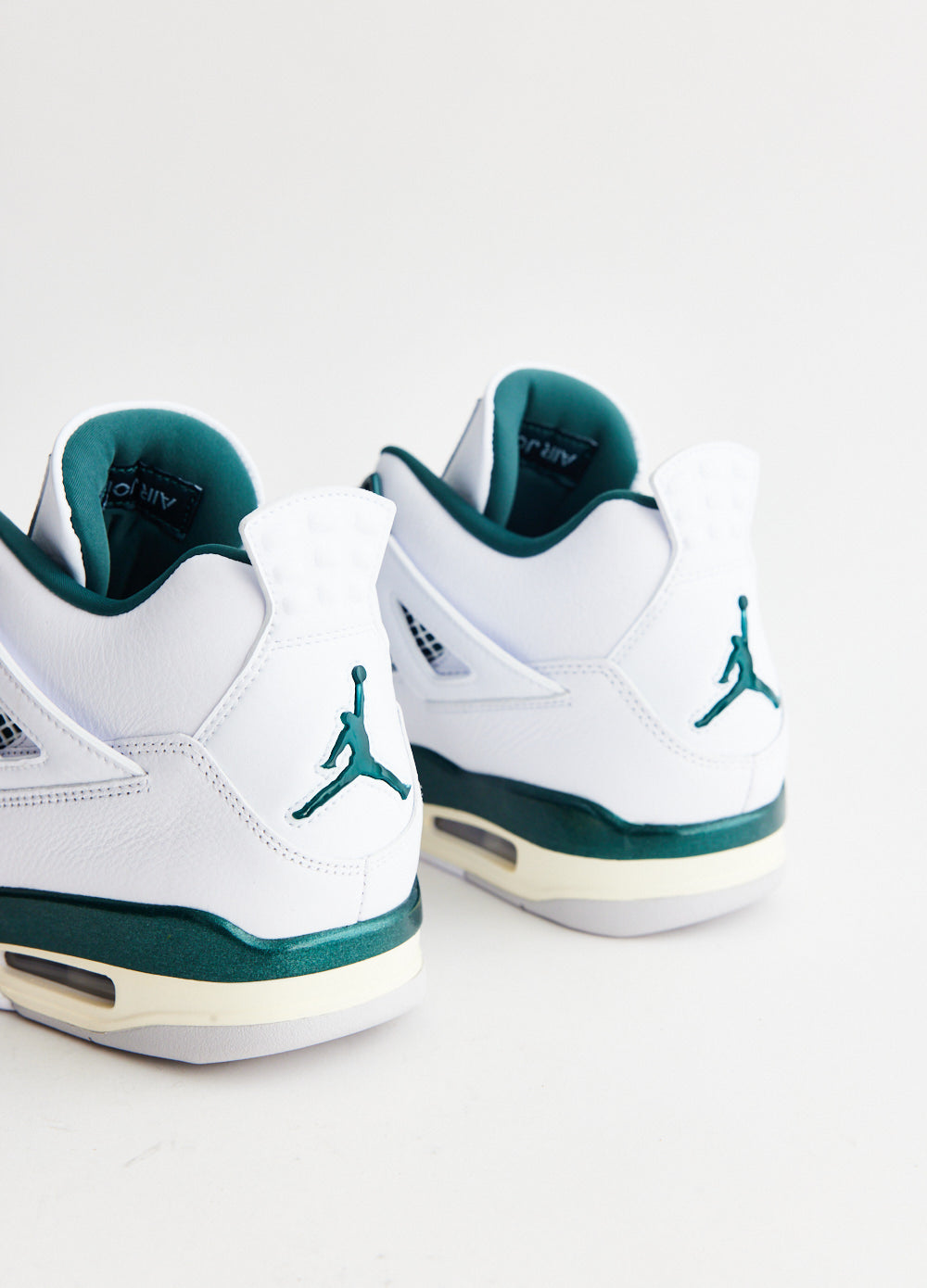 Air Jordan 4 Retro 'Oxidized Green' Men's Basketball Shoes - Stylish Sneakers for Streetwear & Casual Outfits