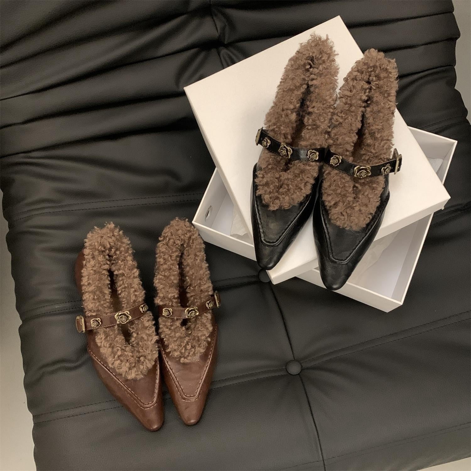 2025 Elegant Velvet Mary Jane Shoes for Women - Pointed Toe, Inner Height Increase, Warm Wool Lining, Comfortable Leather Shoes - Perfect for Evening Parties, Weddings, and Winter Outfits