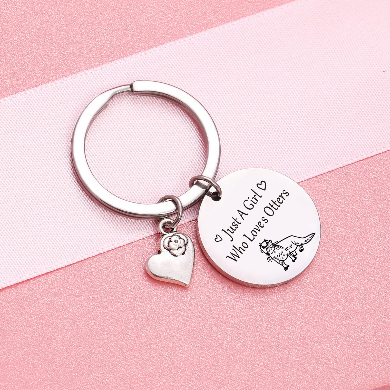 RSZOTW Sea Otter Jewelry - Otter Mom & Sister Keychain, Cute Otter Girl Gift for Girlfriend, Best Friend & Otter Lovers | Perfect Birthday, Anniversary & Friendship Present for Animal Lovers