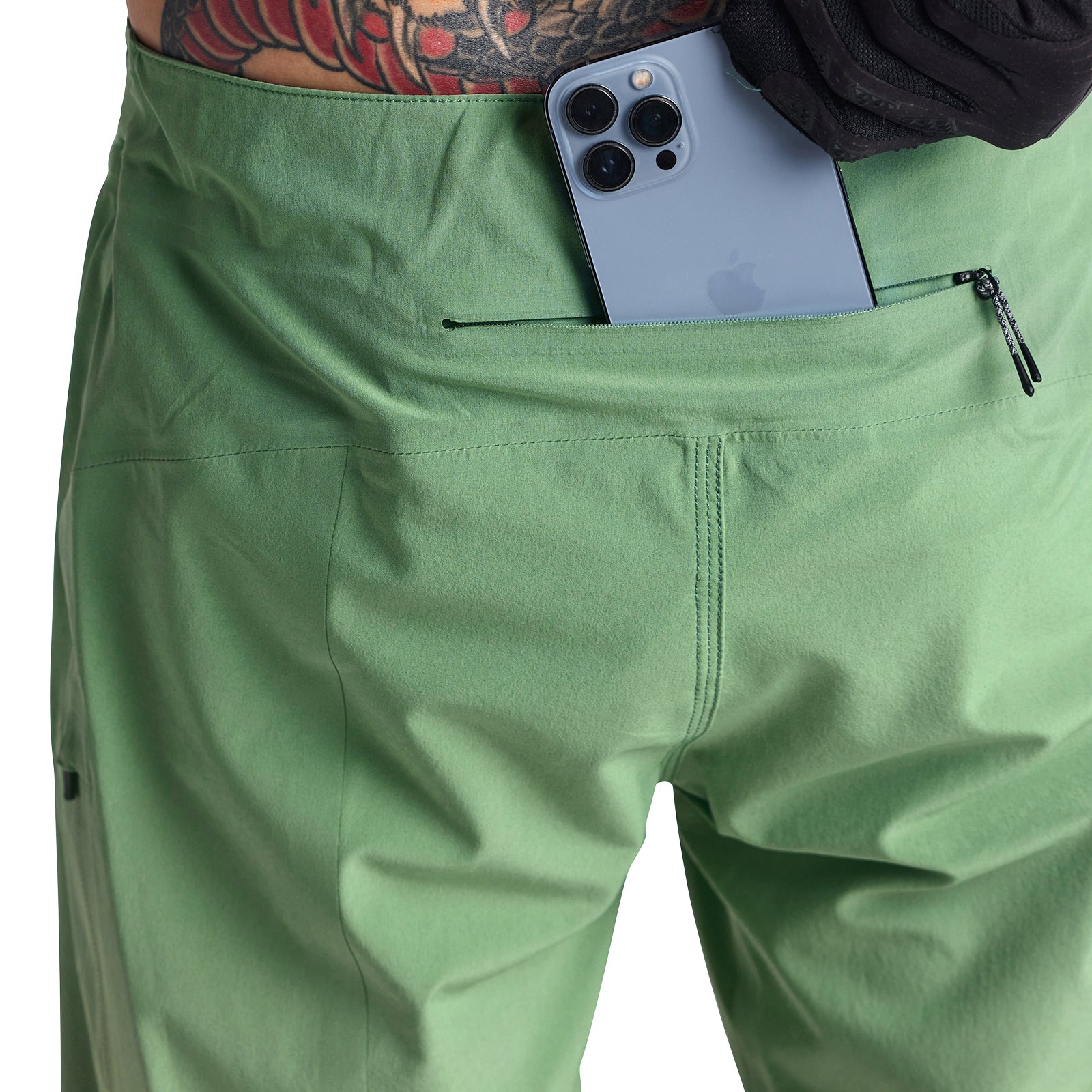 Drift Short Shell Solid Glass Green - Stylish and Durable Glassware for Cocktails, Smoothies, and Beverages - Perfect for Home Bars, Parties, and Outdoor Gatherings