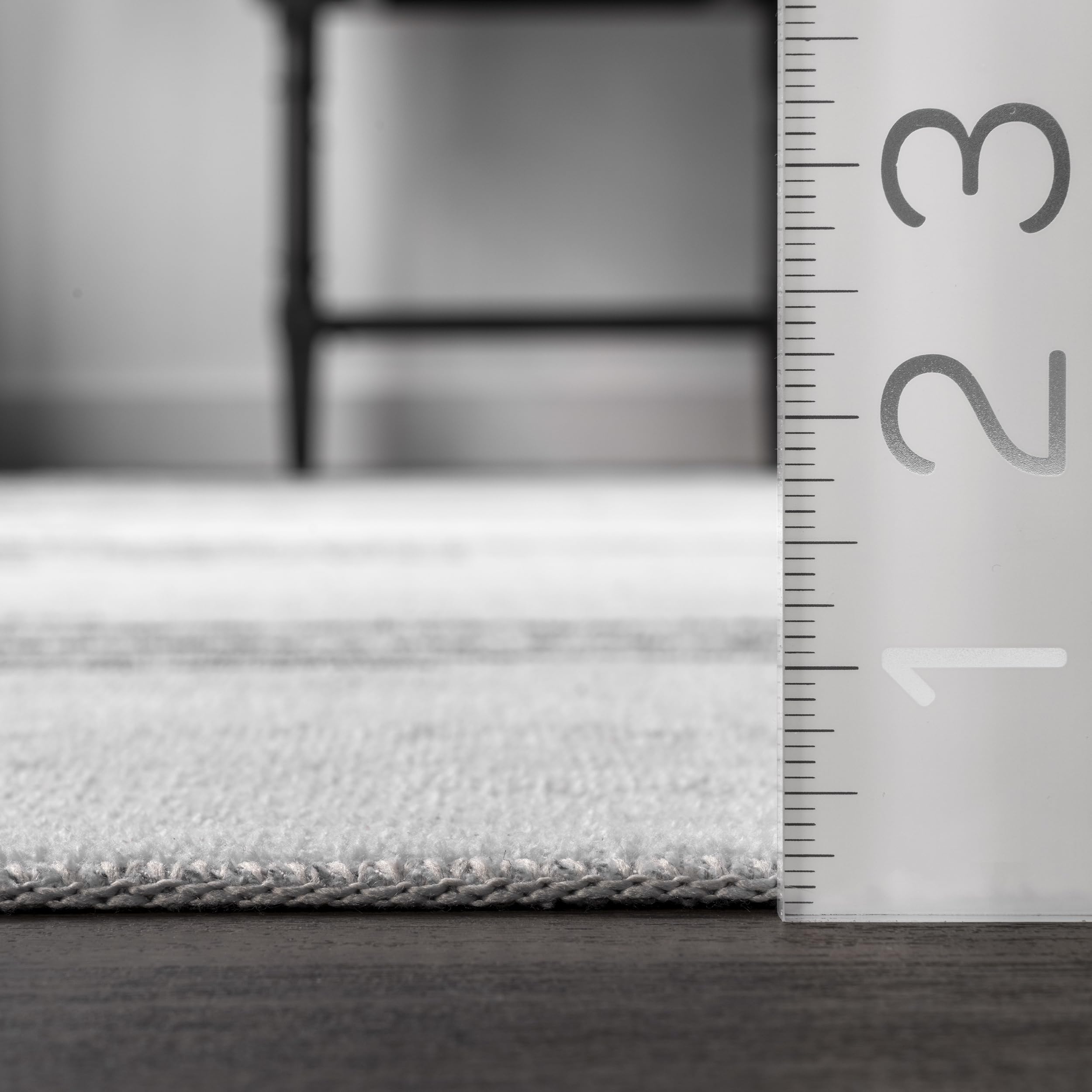 nuLOOM 8' Round SpinClean Machine Washable Stain-Resistant Area Rug with Non-Slip Backing - Low Profile Soft Floor Covering for Living Room, Bedroom, Dining Room - Romina White - Perfect for Home Decor, Pet-Friendly Spaces & High Traffic Areas