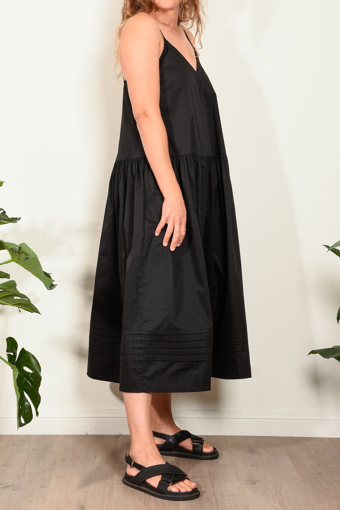 Stylish Layer'd Syn Dress for Women - Trendy Layered Flowy Dress for Casual Wear, Parties & Date Nights