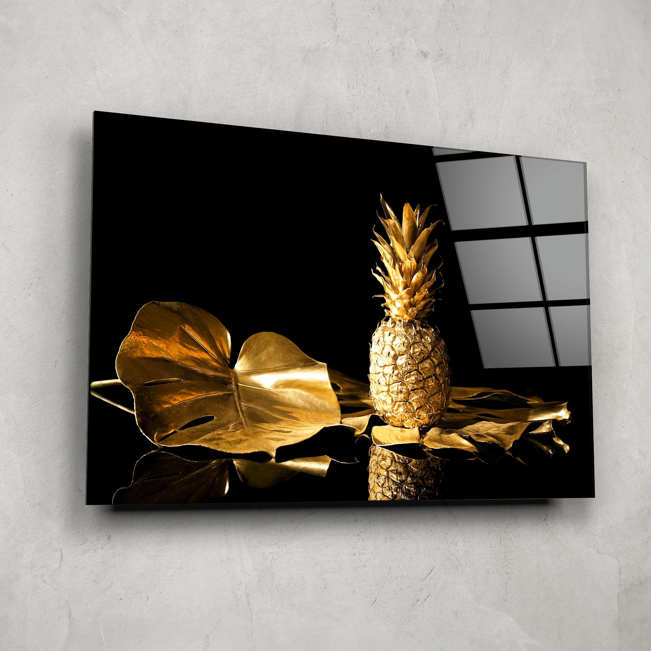 Fresh Golden Pineapple - Sweet & Juicy Tropical Fruit for Smoothies, Salads & Healthy Snacks | Perfect for Home, Office & Gifting
