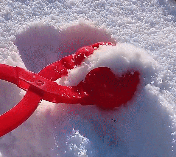 Best Winter Snow Toy Kit for Kids - Fun Outdoor Snow Play Set with Snowball Maker & Shovel - Perfect for Snowball Fights & Snowman Building
