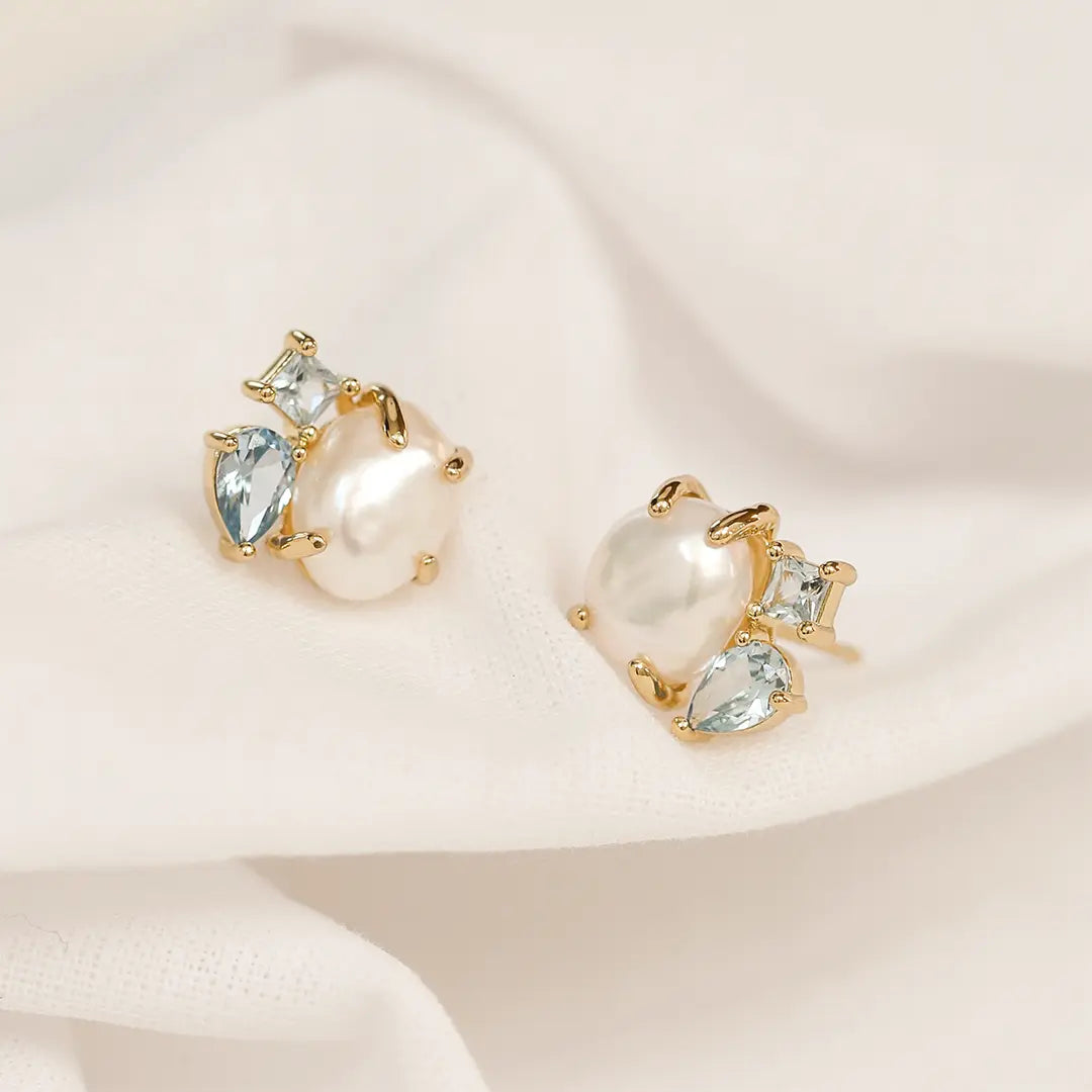 Elegant Something Blue Pearl Stud Earrings for Brides – Perfect Wedding Day Jewelry Gift