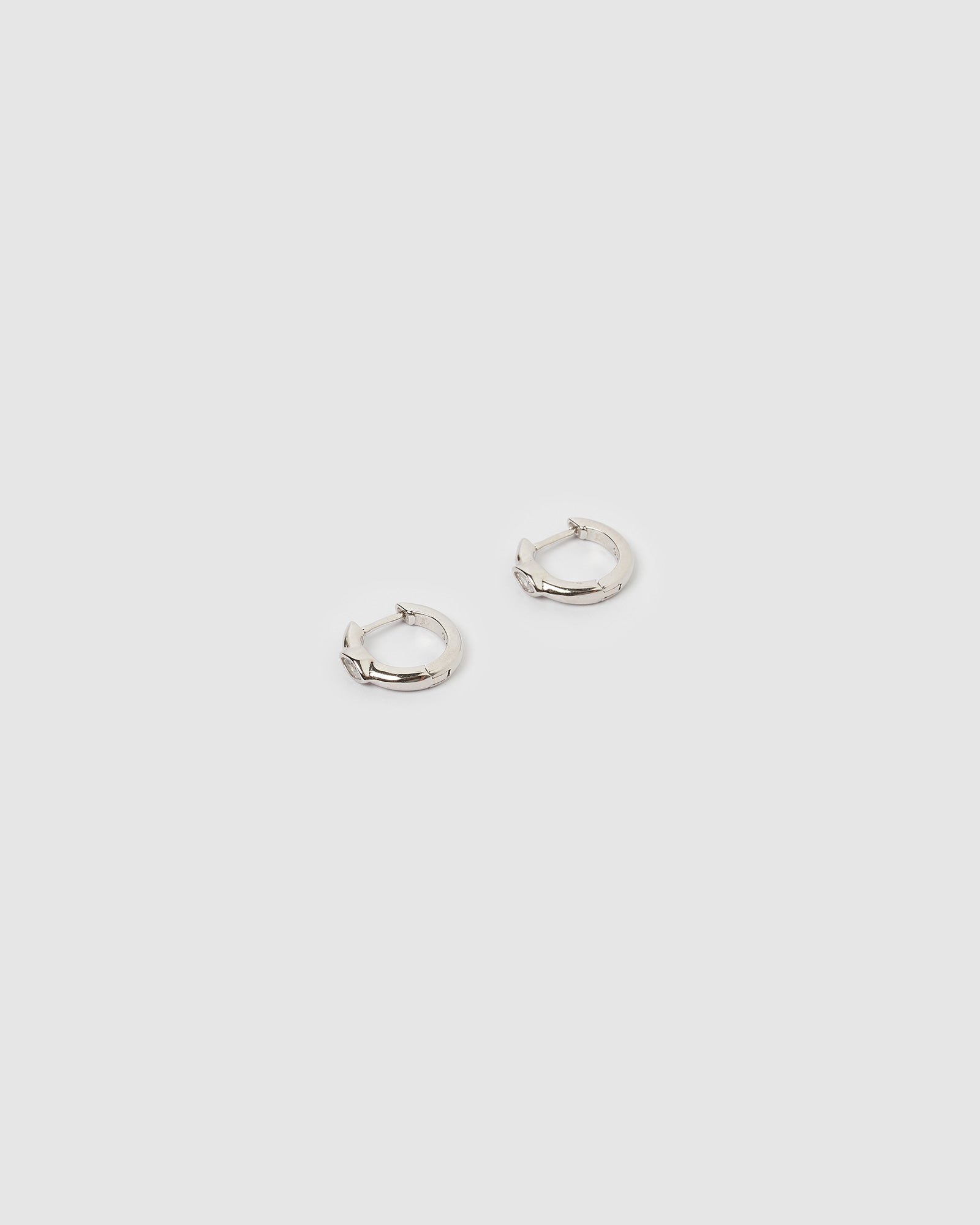 Izoa Capri Huggie Earrings - Sterling Silver Hoop Earrings for Women, Minimalist Dainty Everyday Jewelry - Perfect for Work, Date Night & Special Occasions
