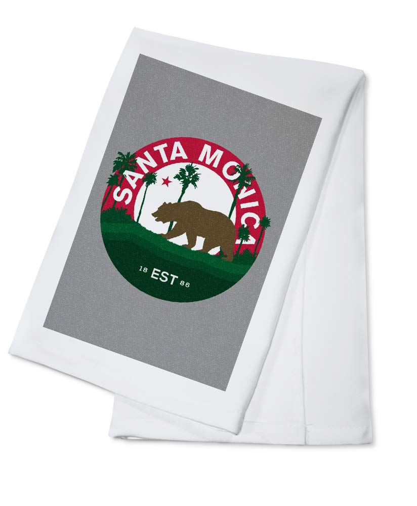 Santa Monica California Vintage State Bear Cotton Tea Towel - 100% Cotton Decorative Hand Towel for Kitchen, Bathroom & Home Decor - Perfect for Gifts, Coastal Decor and California-Themed Spaces