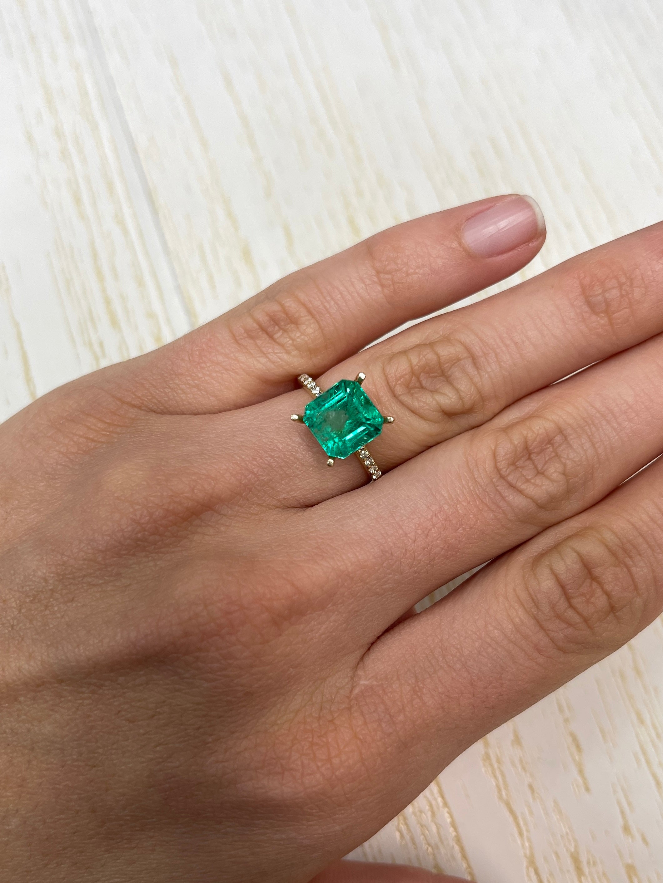4.22 Carat 9x9mm Vivid Muzo Natural Loose Colombian Emerald Asscher Cut Gemstone for Jewelry Making & Engagement Rings