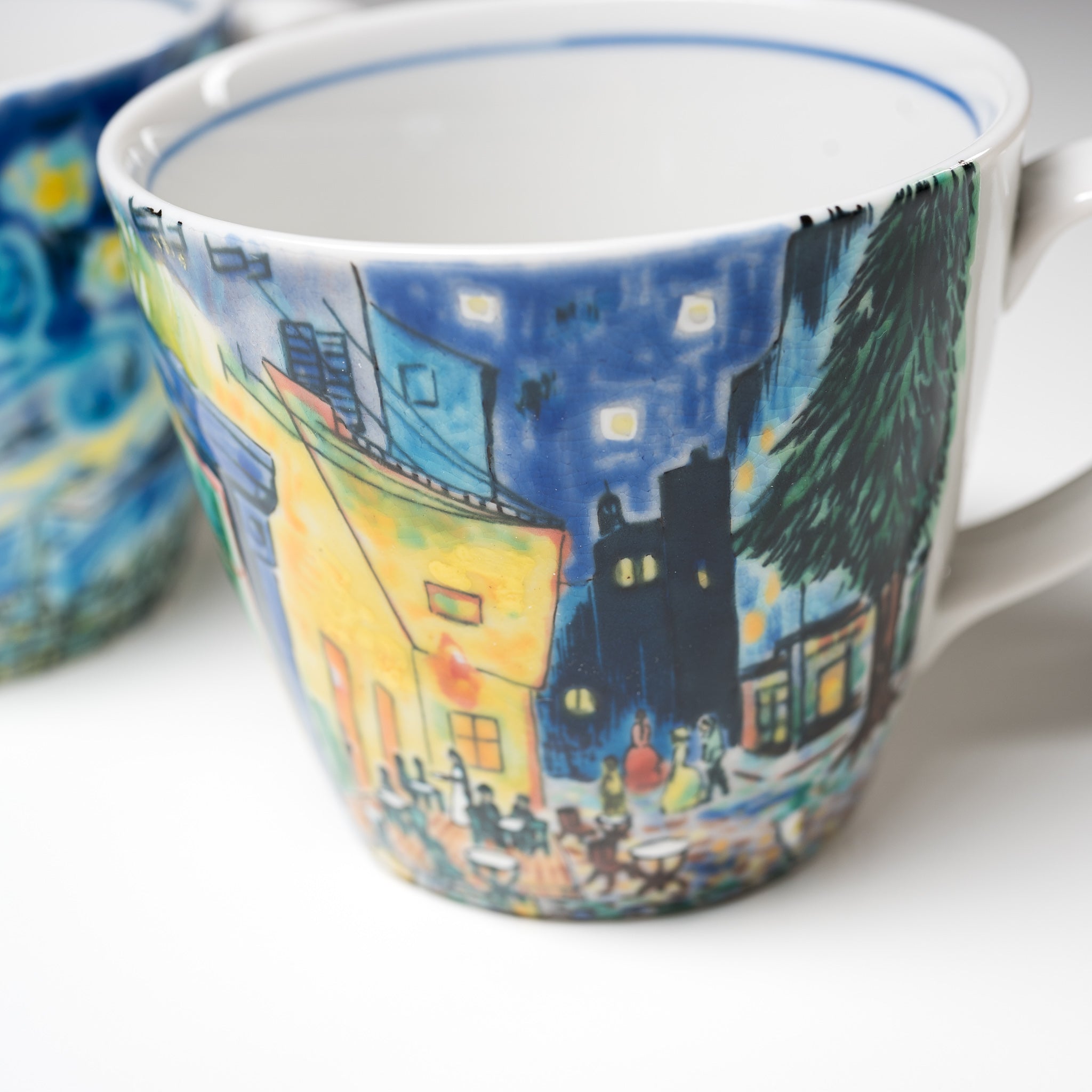 Kutani Ware Van Gogh Pair Mug Cups - Japanese Handcrafted Porcelain Coffee Mugs for Couples - Perfect for Romantic Coffee Dates & Home Decor