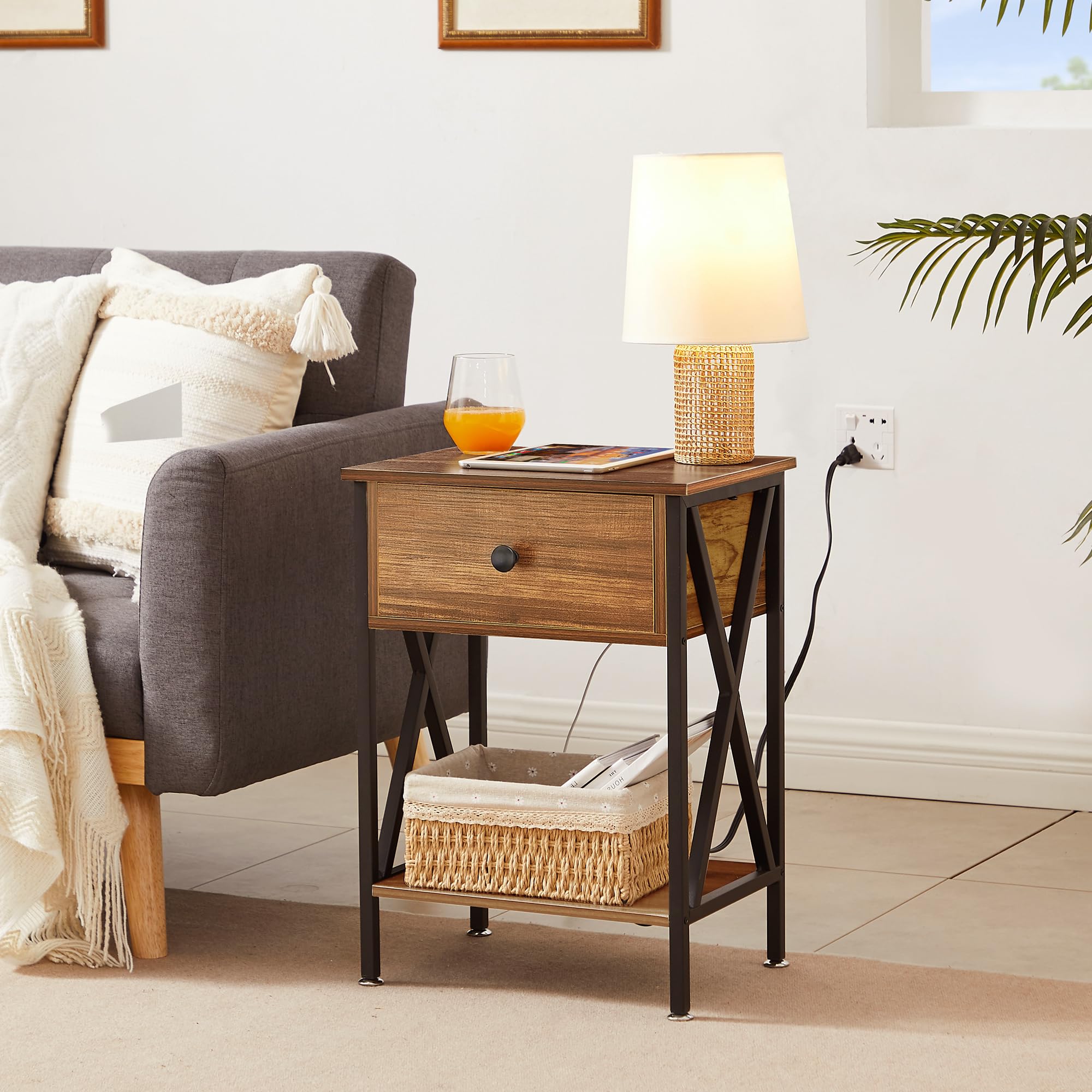 VECELO 2-Pack Modern Nightstands with Charging Station, USB Ports & Outlets, Bedside End Tables with Drawers for Bedroom & Living Room - Retro Brown - Perfect for Small Spaces & Apartment Living