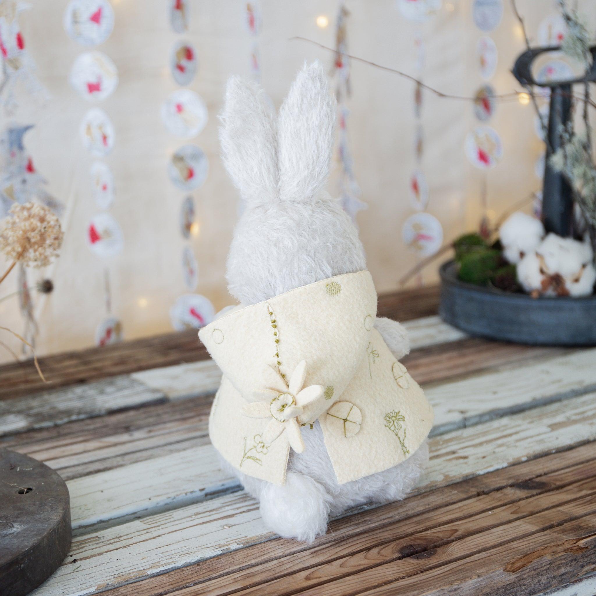 Handcrafted Hopsley Hare Figurine - Unique Ceramic Home Decor for Living Room, Shelf & Office Display - Perfect Gift for Collectors & Animal Lovers