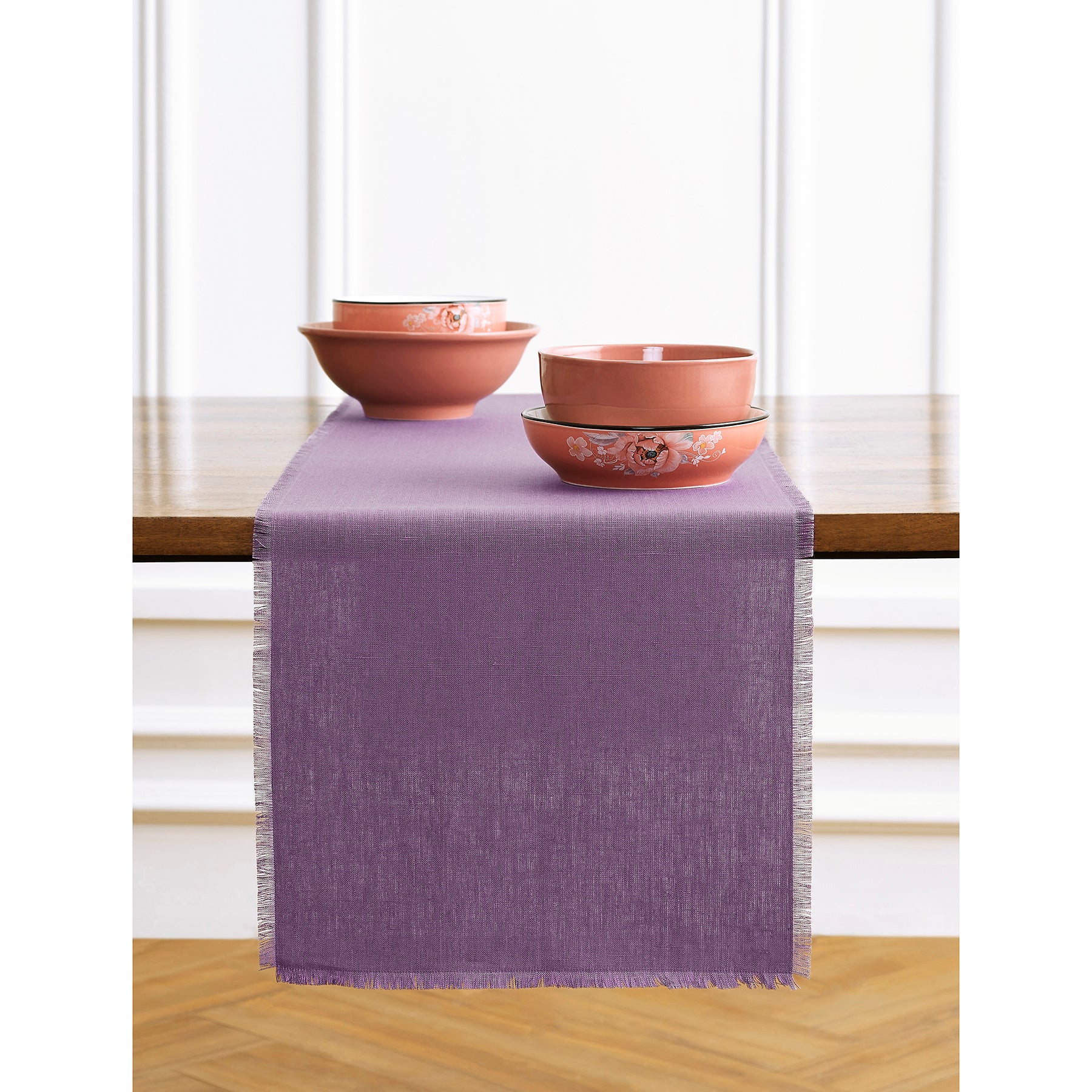 Elegant Fringe Table Runner for Dining Room Decor - Perfect for Weddings, Parties, and Home Decor