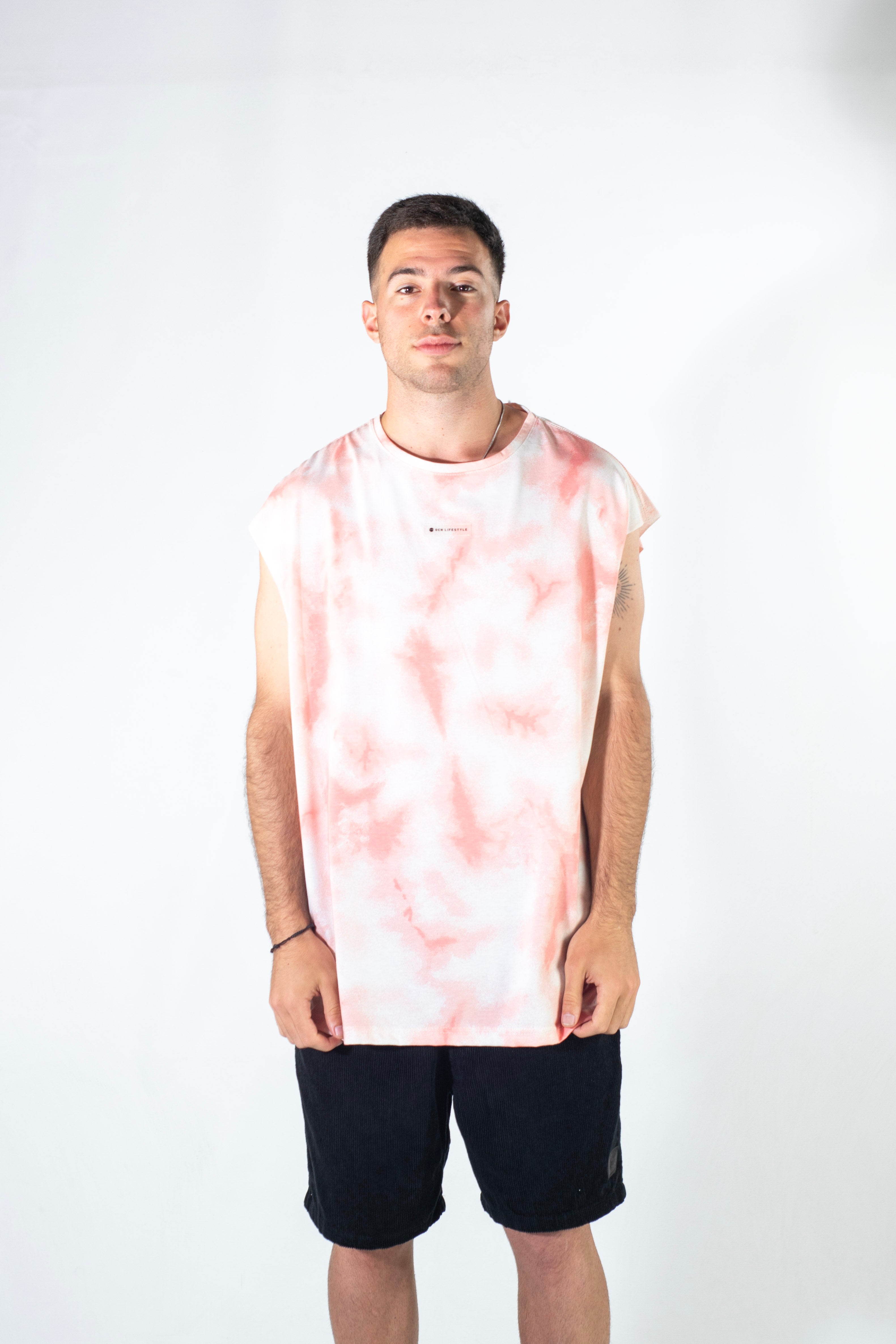 Muscle Fit OCN H Vega Batik Pink 000 - Stylish Workout Top for Yoga, Gym & Casual Wear