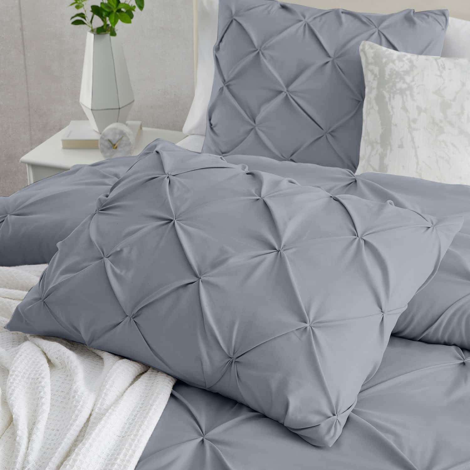 Ice Blue Twin Size Duvet Cover Set - 2 Piece Pintuck Comforter Cover with Button Closure (68x90 inches) & Pillow Sham - Ultra Soft Microfiber Bedding for Kids, Teens & Guest Rooms - Pinch Pleated Design for Modern Bedrooms