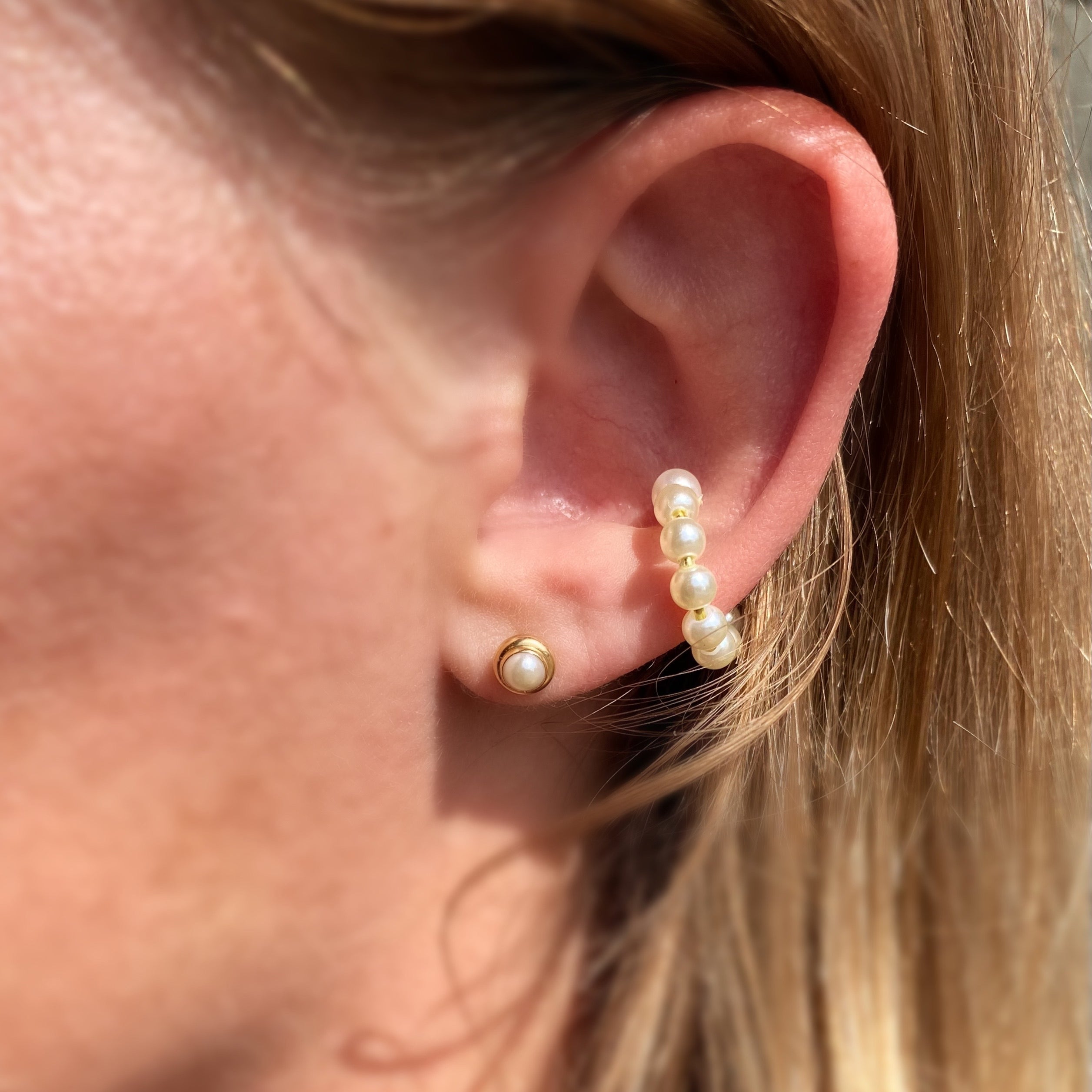 Simulated Pearl Ear Cuff - Elegant Non-Pierced Clip-On Earrings for Women | Perfect for Weddings, Parties & Everyday Wear