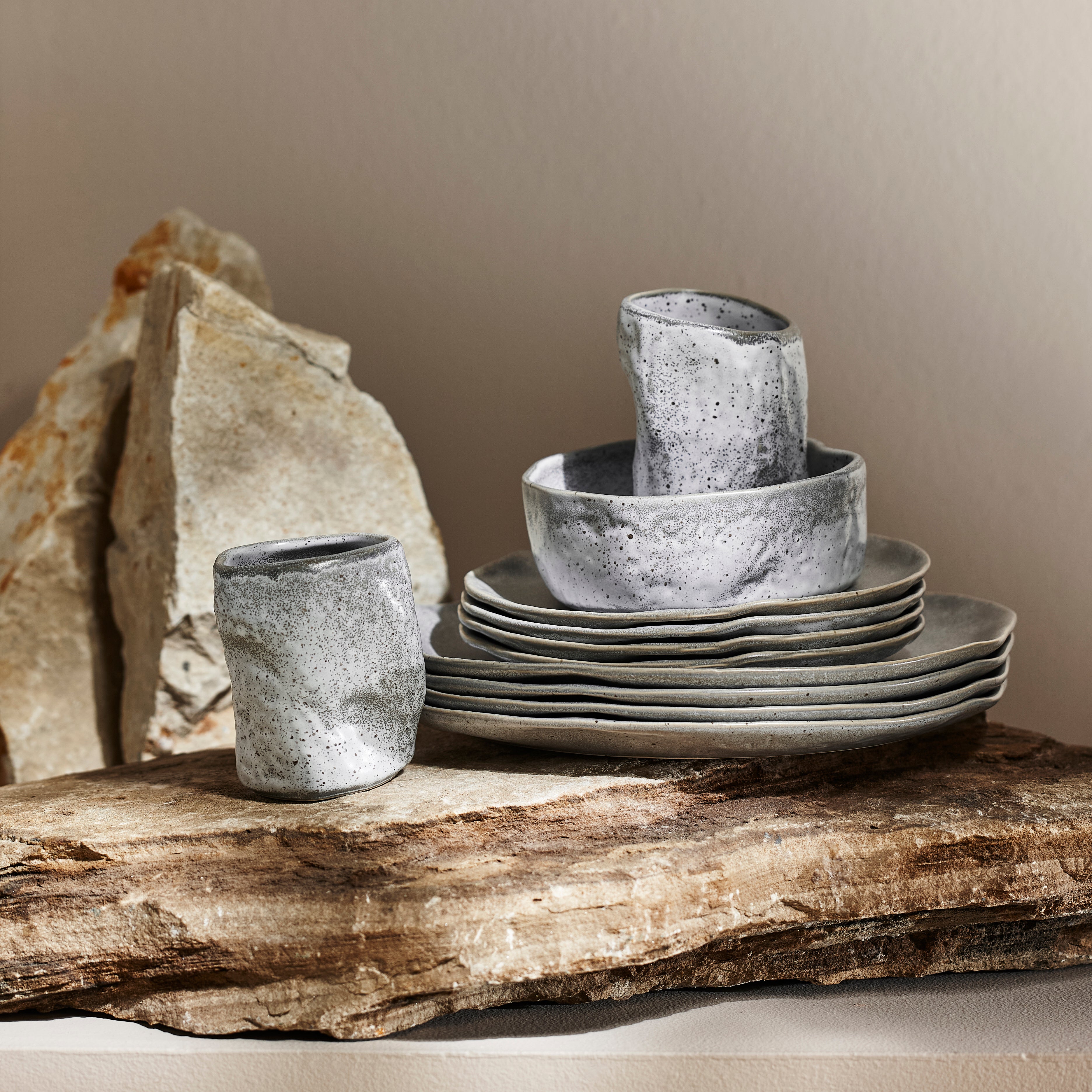 Premium Atik Stoneware Dinnerware Set - Grey Speckled Ceramic Plates & Bowls for Everyday Dining & Entertaining | Durable & Stylish Dinnerware for Family Meals, Dinner Parties & Restaurant Use