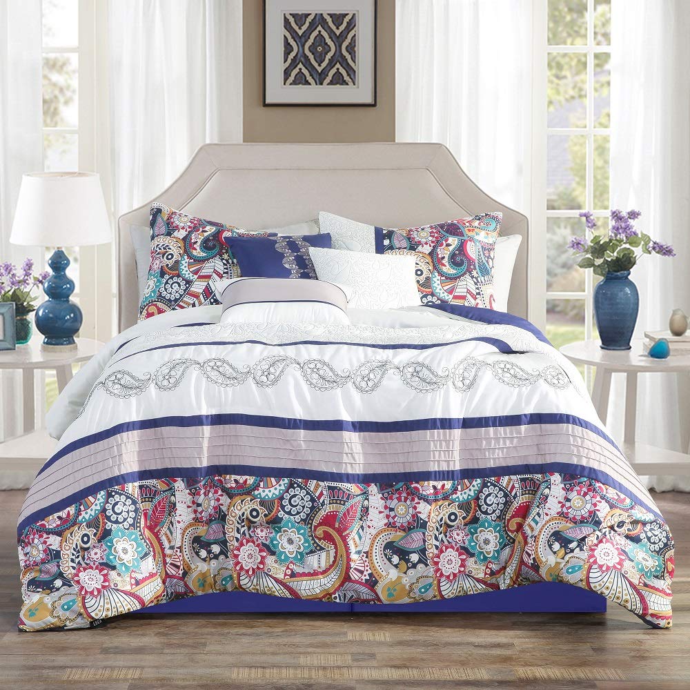 WPM WORLD PRODUCTS MART 7-Piece Paisley Print Comforter Set - Purple & White Queen Size Bedding Set | Includes Comforter, Sheets & Pillowcases | Soft Microfiber Bed in a Bag for Modern Bedrooms & Guest Rooms