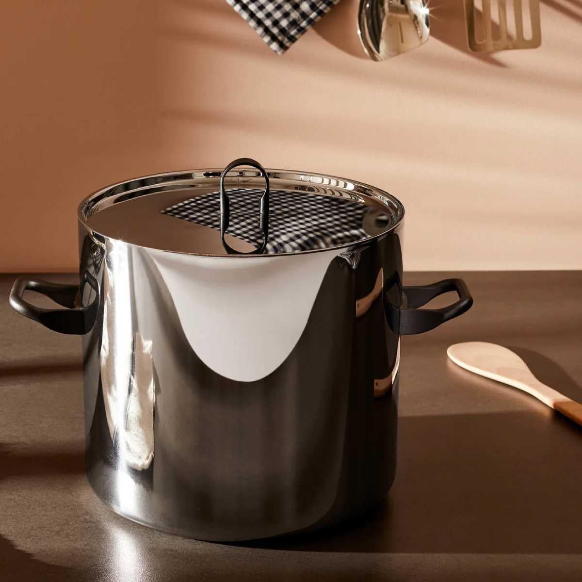 Alessi La Cintura Di Orione 20cm Stainless Steel Stock Pot - 18/10 Premium Cookware for Soups, Stews & Pasta | Ideal for Home Kitchen & Professional Chefs