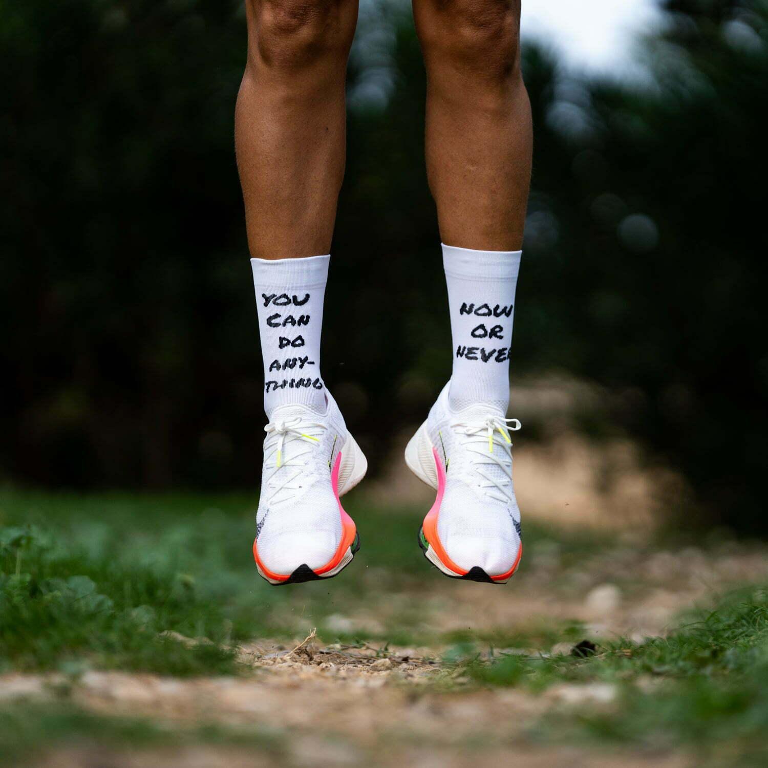 Best White Running Socks for Men & Women - Moisture Wicking Athletic Socks for Jogging, Gym & Workout - Comfortable Cushioned Sports Socks for Daily Training & Marathon