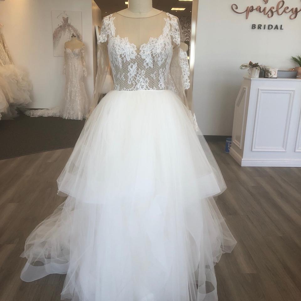 Hayley Paige Pippa 1652 Sample Wedding Gown - Elegant A-Line Bridal Dress for Prom, Formal Events & Special Occasions