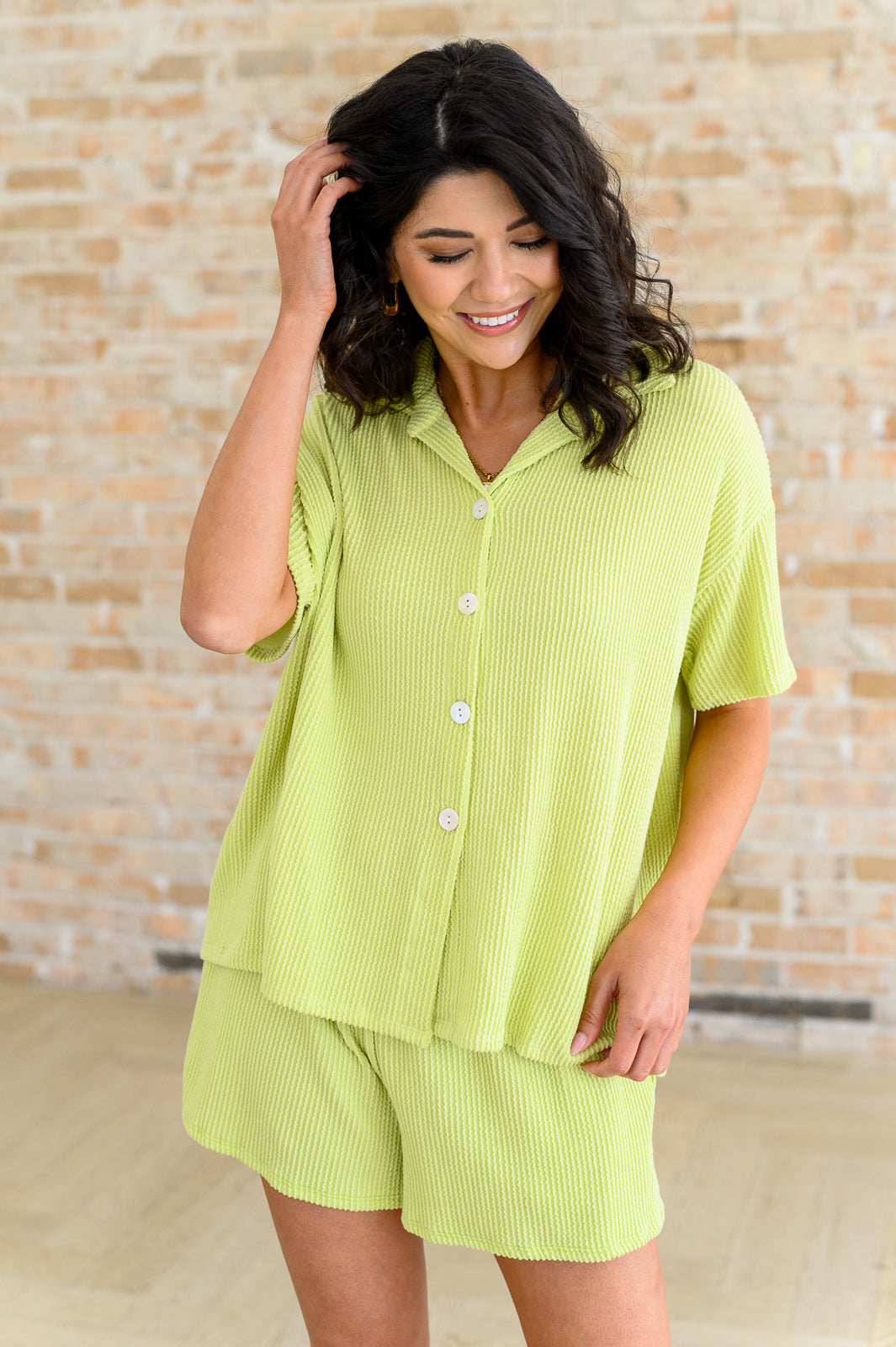 Two's Company Women's Ribbed Button Down Shirt - Stylish Casual & Office Wear - Perfect for Work, Dates & Everyday Outfits