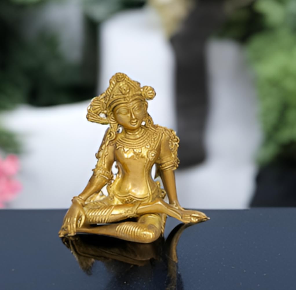 Purpledip Sitting Posture Indra Statue - Rain God Vastu Dev Hindu Deity Figurine for Home Altar & Spiritual Decor | Indian Religious Gift (11249) | Perfect for Puja Room, Meditation Space & Cultural Home Décor