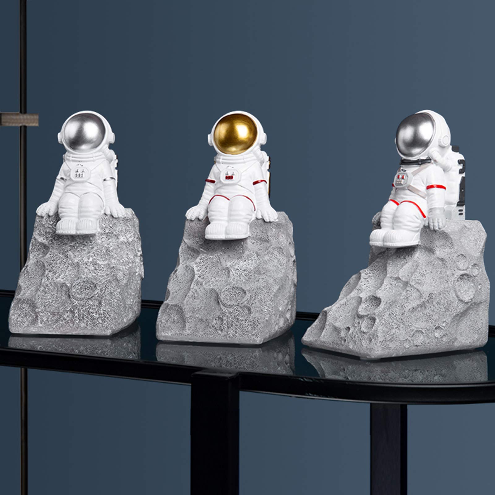 Premium Astronaut Bookends for Heavy Books - Sturdy Metal Book Supports for Office, Home & School - Decorative Space-Themed Book Stoppers (1 Pair) - Perfect for Sci-Fi Lovers & Space-Themed Room Decor