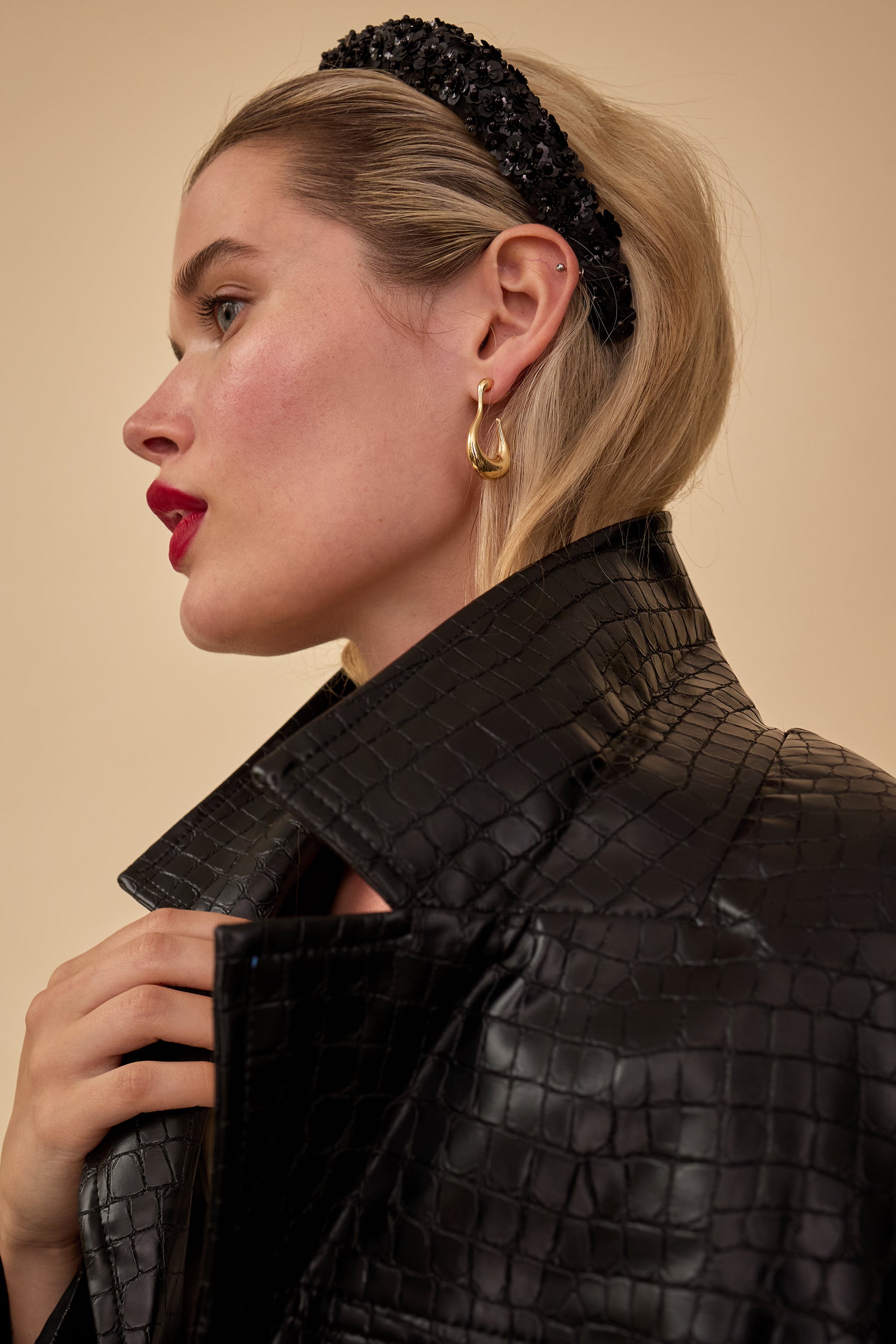 Glossy Drip Hoop Earrings for Women - Trendy Gold & Silver Fashion Jewelry - Perfect for Parties, Weddings & Everyday Wear