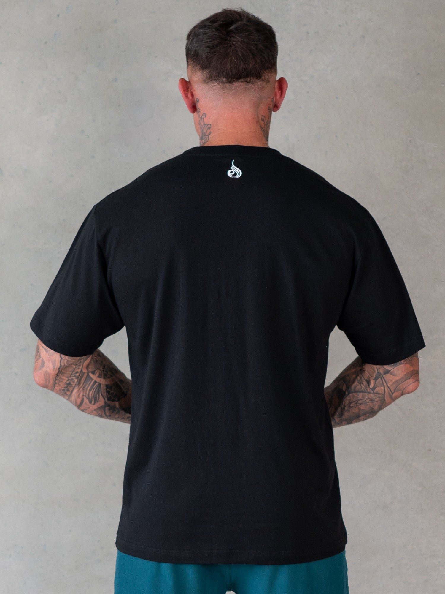 You vs You Oversized T-Shirt - Black | Comfortable Unisex Streetwear for Casual Outfits & Gym Wear