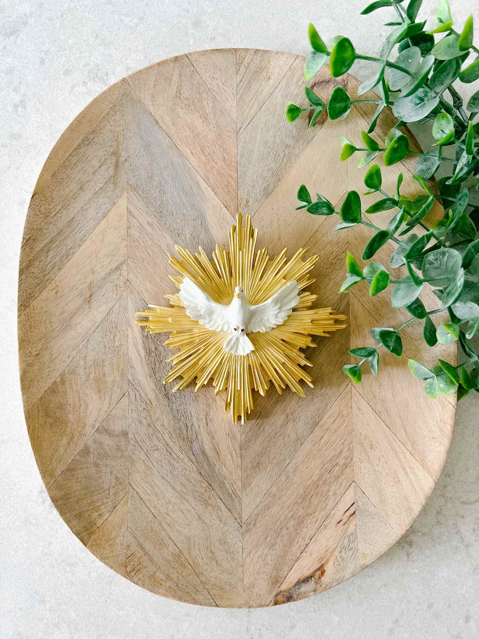 Holy Spirit Wall Plaque - Small Religious Home Decor for Living Room, Bedroom & Prayer Space - Inspirational Christian Gift