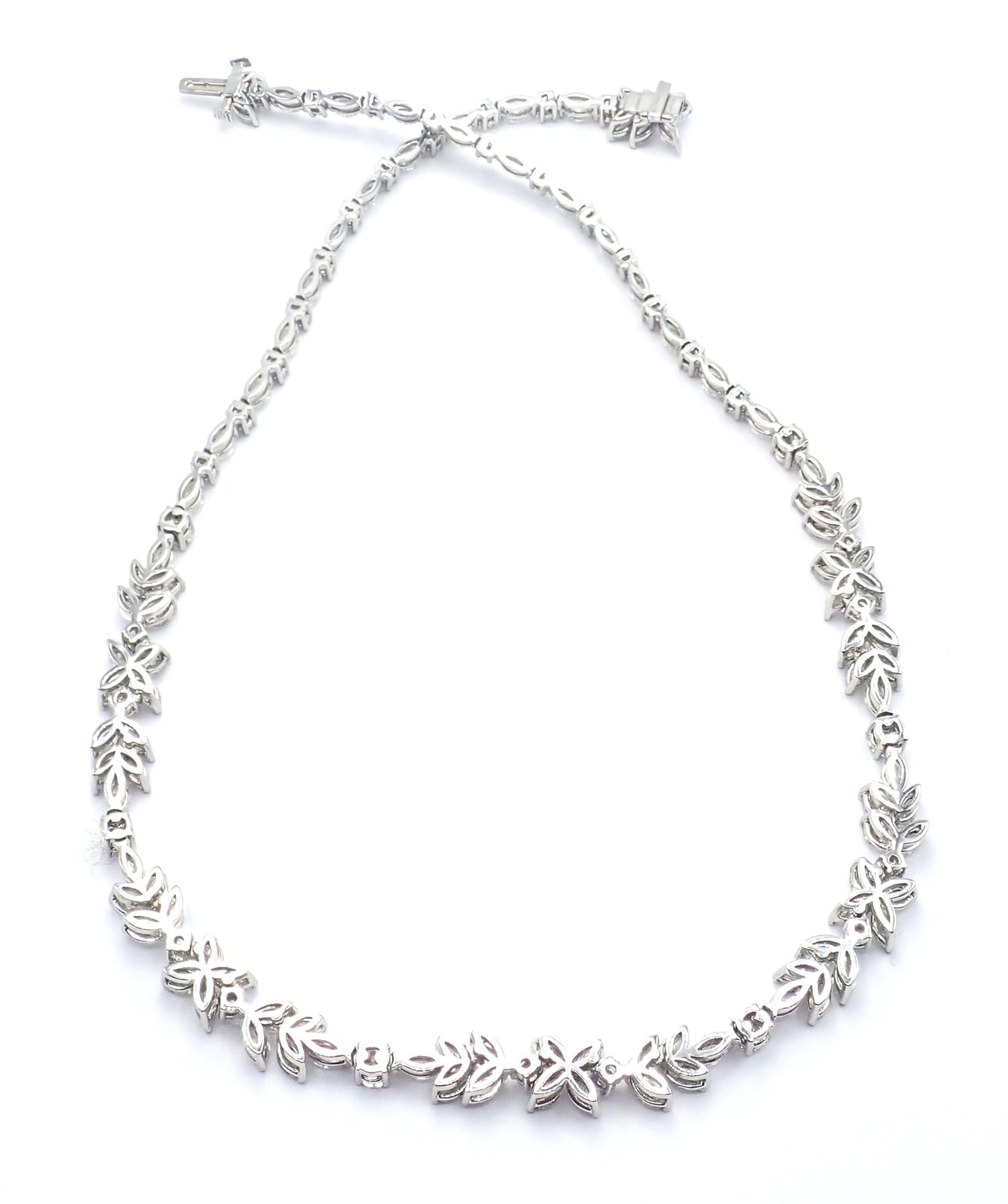 Tiffany & Co Victoria Platinum 15.92 Carat Diamond Mixed Cluster Necklace - Elegant Jewelry for Weddings, Anniversaries & Special Occasions