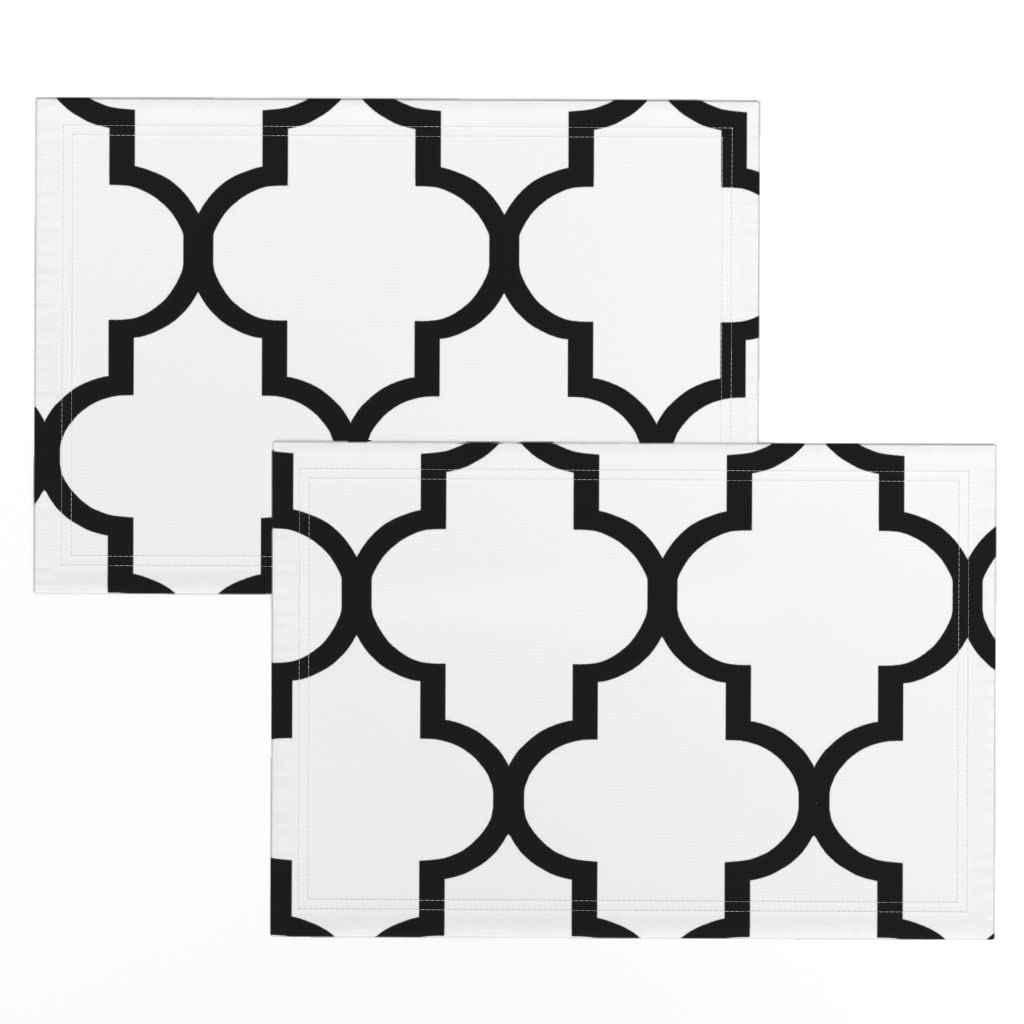 Premium Linen Cotton Canvas Placemats Set of 2 - Black & White Quatrefoil Ogee Geometric Pattern for Dining Table Decor | Washable & Durable Kitchen Table Mats for Everyday Use, Dinner Parties & Holiday Entertaining