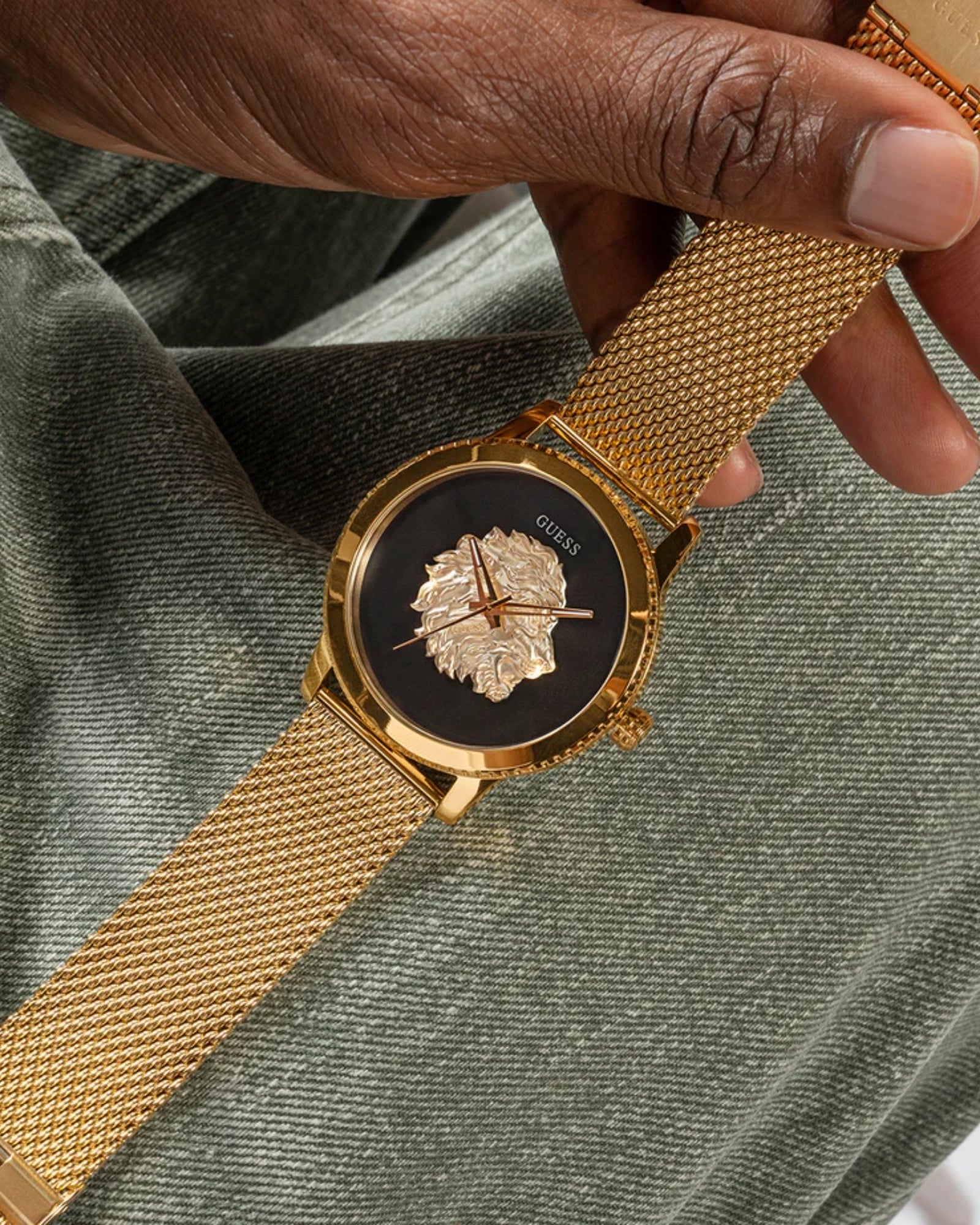 Luxury Gold Monarch Black Lion Mesh Watch for Men - Elegant Stainless Steel Dress Watch - Perfect for Business, Formal Events & Gifting