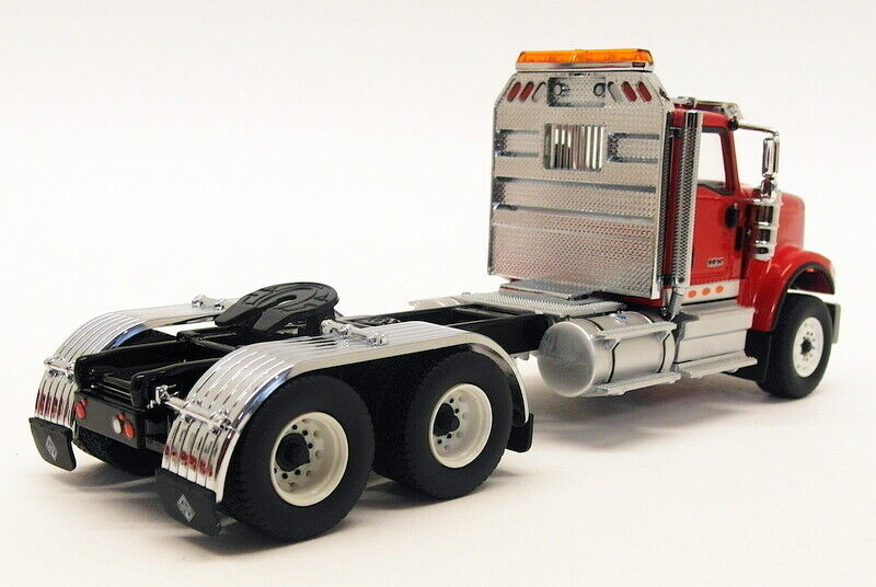 1/50 Scale DM 71016 International HX520 Tandem XL120 Trailer Diecast Model Truck - Collectible Semi Truck for Display, Gifts & Truck Enthusiasts - Perfect for Home Office Decor, Model Collections & Hobbyists