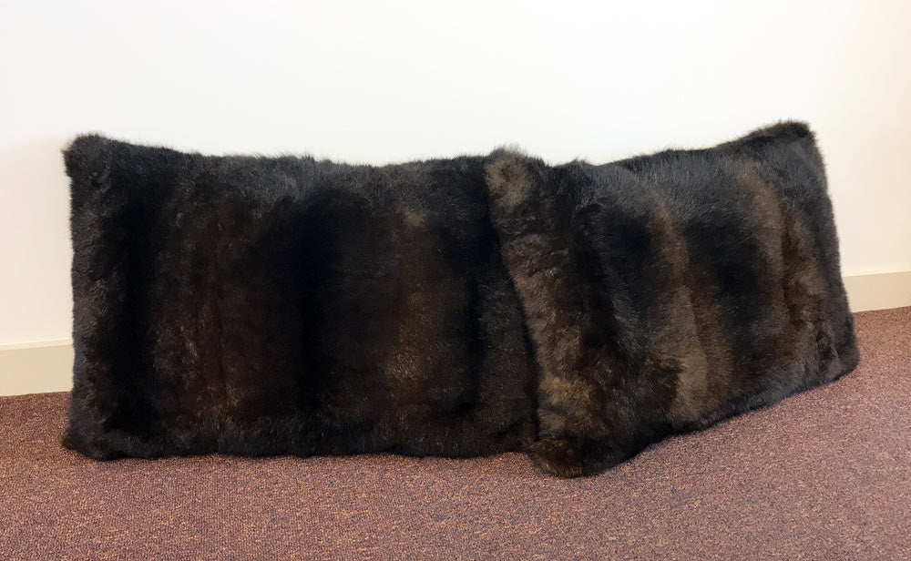 Luxury Chocolate Brown Possum Fur Cushion Cover - Soft & Cozy Home Decor for Sofa, Bed, Living Room - Premium Throw Pillow Case for Winter Comfort