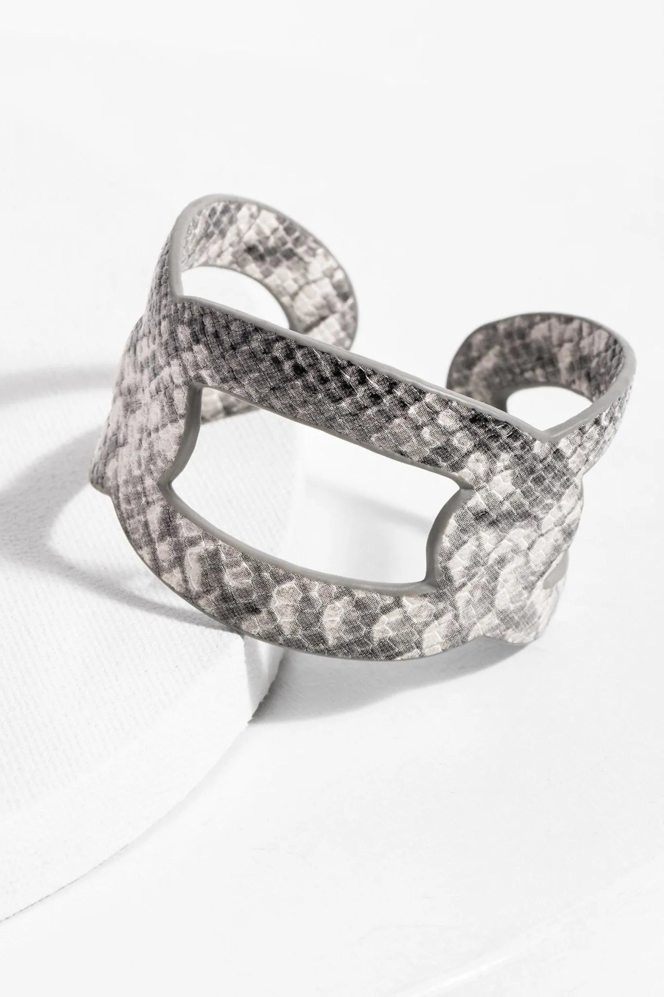 Ogee Cuff Bracelet for Women - Elegant Stainless Steel Bangle with Unique Wave Design - Perfect for Parties, Weddings & Everyday Wear