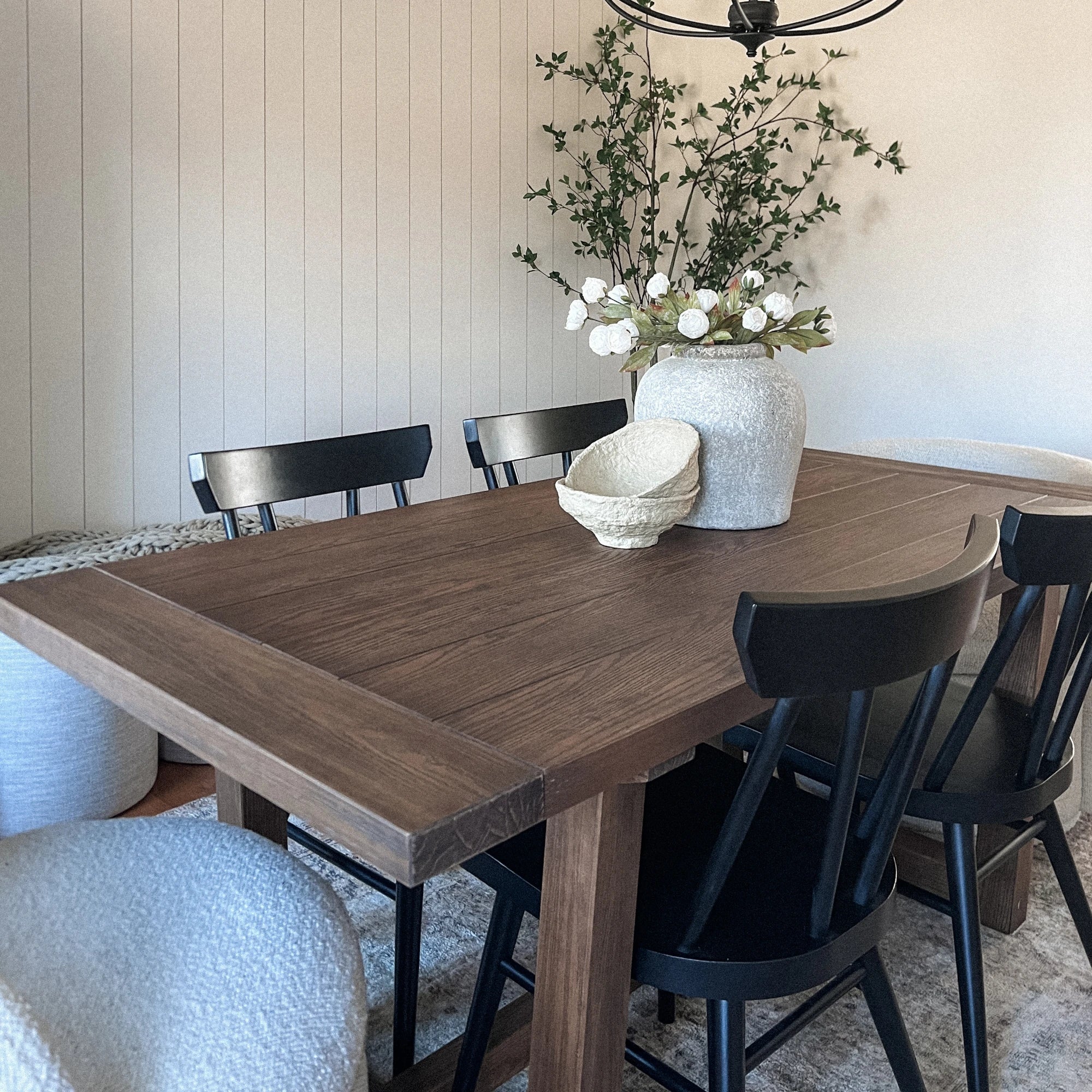 Customizable Cascais 72-Inch Modern Dining Table - Extendable Wooden Table for 8-10 People - Perfect for Family Gatherings & Dinner Parties