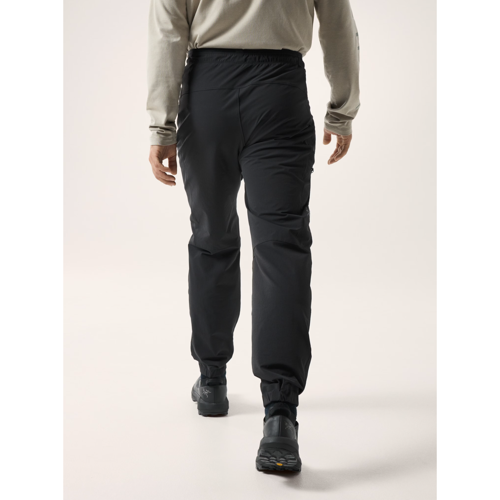 Arc'teryx Men's Gamma Jogger Pants - Lightweight, Water-Resistant & Breathable Outdoor Jogging Pants for Hiking, Running & Casual Wear
