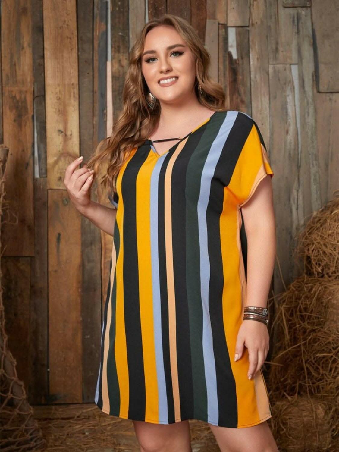 Stylish Plus Size Striped Mini Dress for Women - Flattering & Comfortable Summer Outfit for Casual Wear, Parties & Beach Vacations