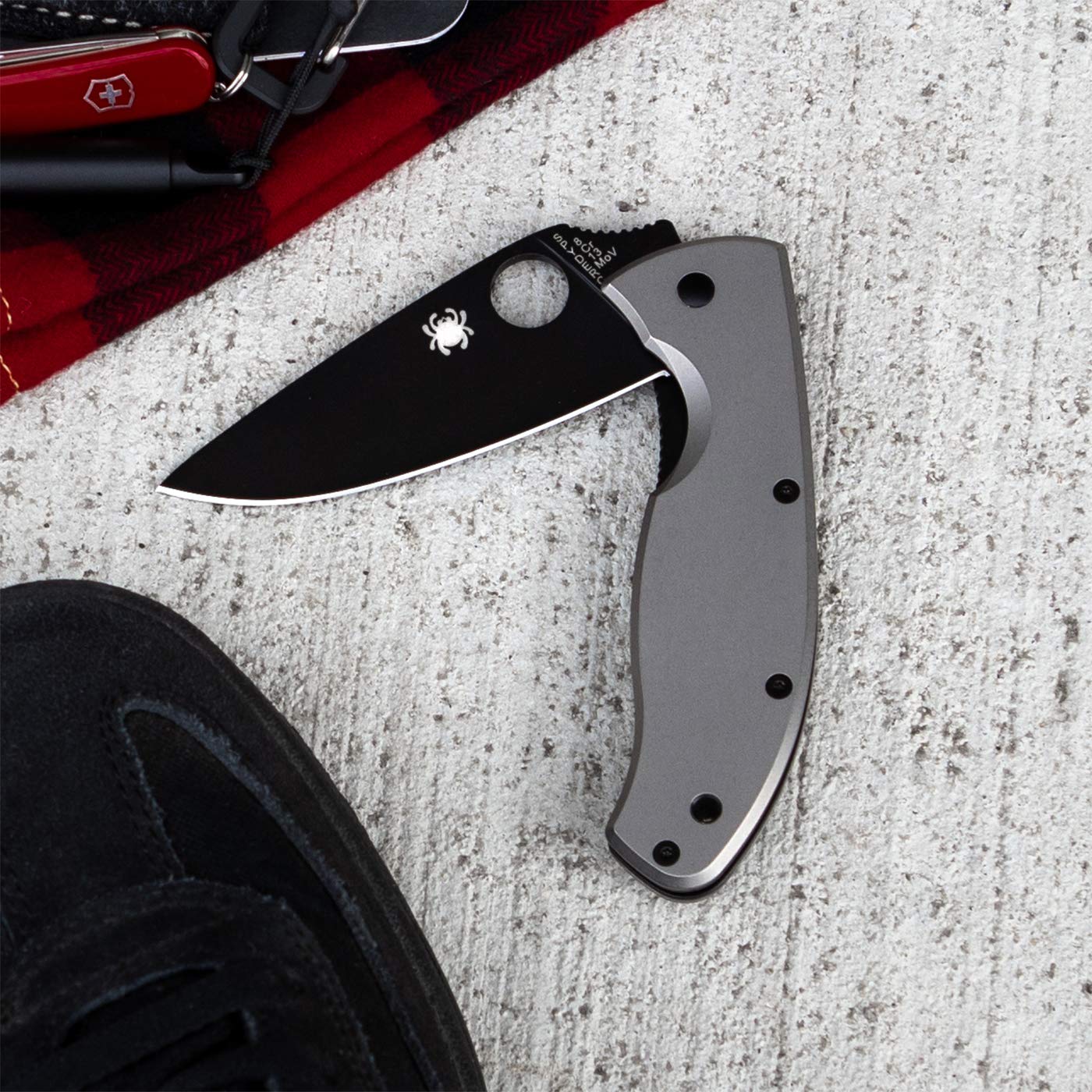 Flytanium Titanium Replacement Scales for Spyderco Tenacious Folding Knife - Lightweight & Durable EDC Upgrade for Outdoor, Camping, and Everyday Carry