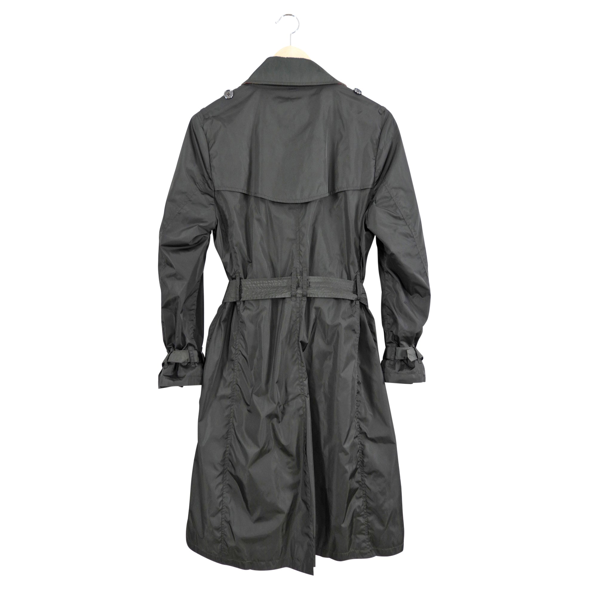 Burberry Dark Green Lightweight Nylon Trench Coat for Women - Size IT46 / US 10 - Classic Waterproof Outerwear for Fall & Winter Fashion