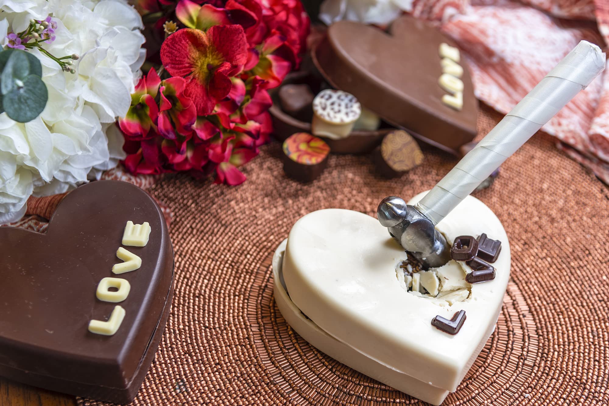 Gourmet Chocolate Heart & Truffle Smash Box - Premium White Chocolate Gift Set with Assorted Truffles for Birthdays, Valentine's Day & Holidays | Perfect for Romantic Gifts, Anniversary Celebrations & Chocolate Lovers