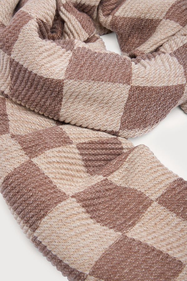 Crinkled Checkered Scarf - Soft Plaid Fashion Scarf for Women & Men - Perfect for Fall, Winter & Holiday Outfits