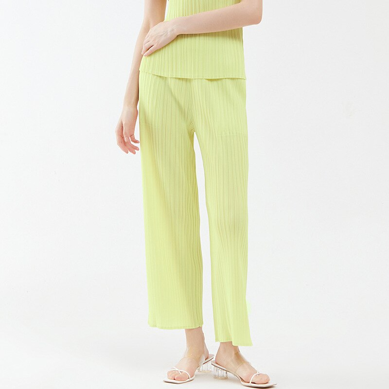 Women's Loose Fit Casual Pants - Comfortable Elastic Waist Lounge Pants for Yoga, Travel & Everyday Wear