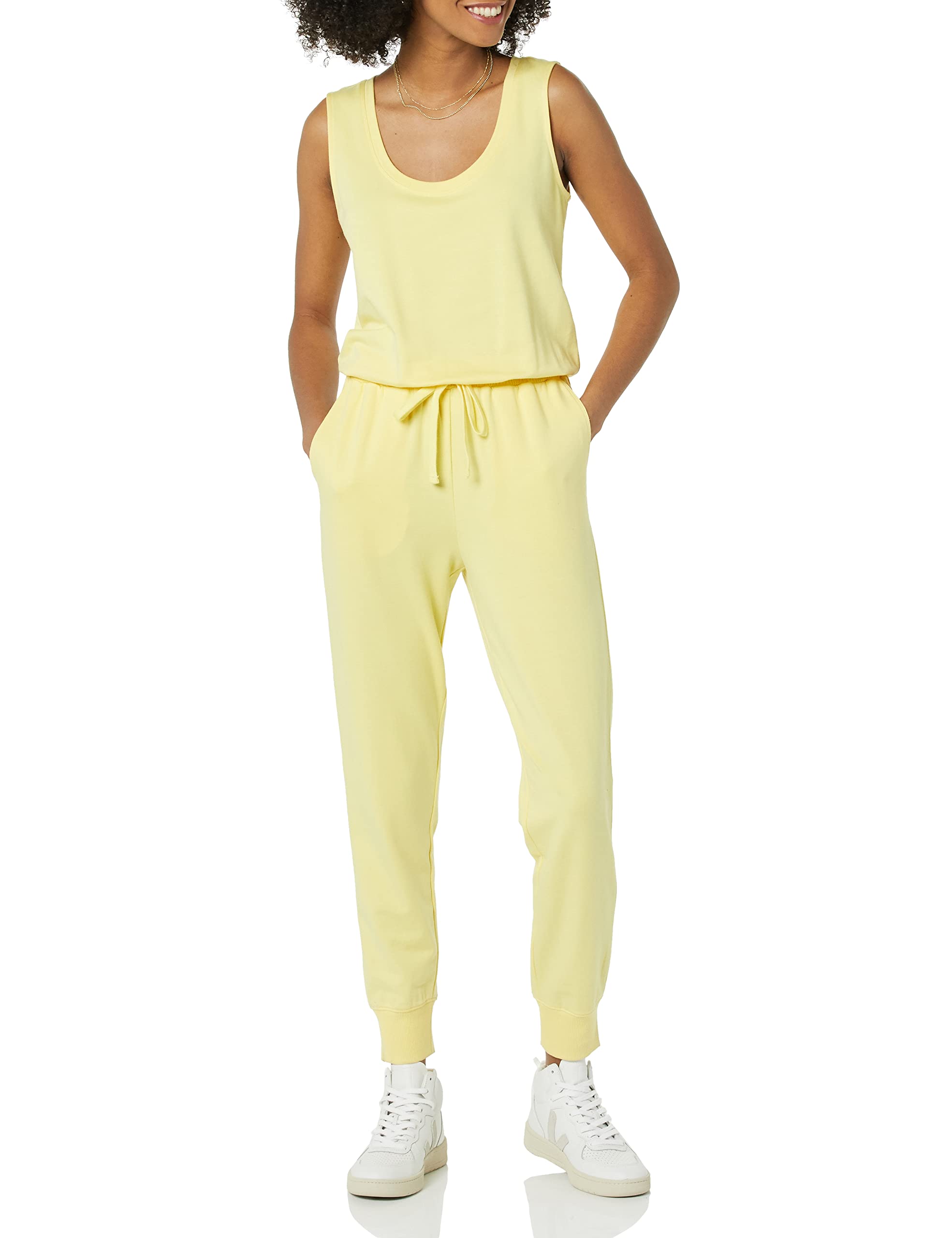 Amazon Essentials Women's Studio Terry Fleece Jumpsuit - Plus Size Loungewear, Casual Wear & Sleepwear for Women - Soft Fleece Romper for Home, Travel & Relaxation