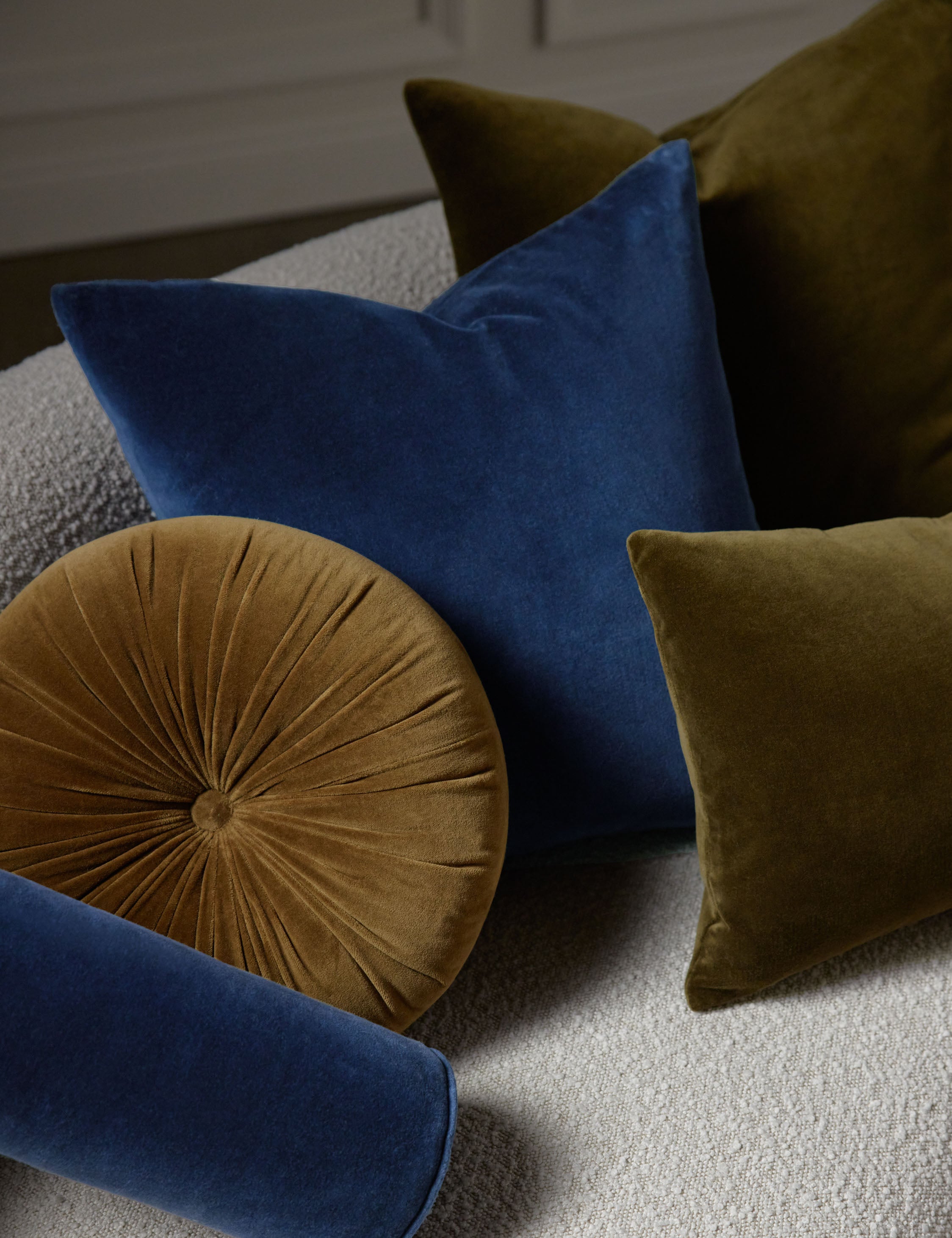 Charlotte Velvet Pillow - Soft Luxury Decorative Throw Pillow for Sofa, Bed & Couch - Perfect for Living Room, Bedroom & Home Decor