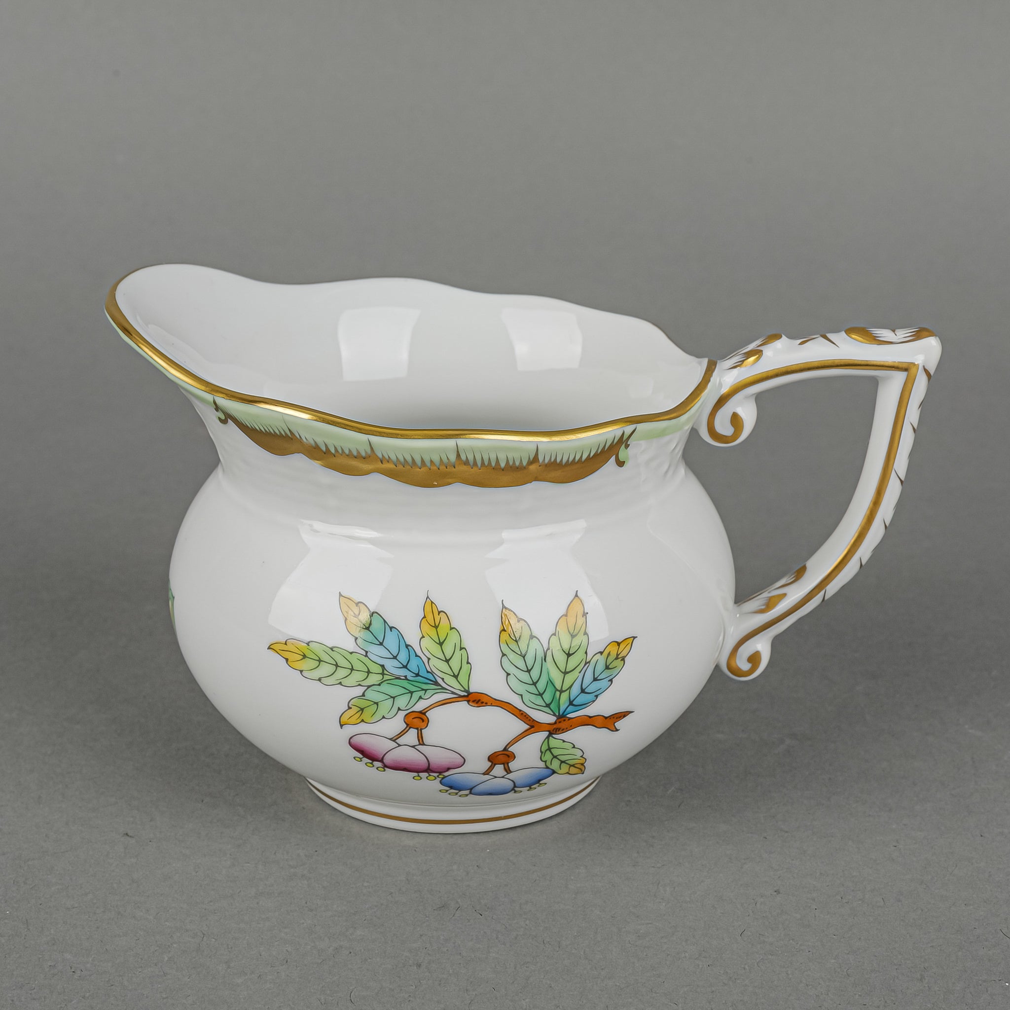 HEREND Queen Victoria Creamer 643 Osier - Elegant Porcelain Creamer for Coffee & Tea - Perfect for Afternoon Tea, Gifts, and Home Decor